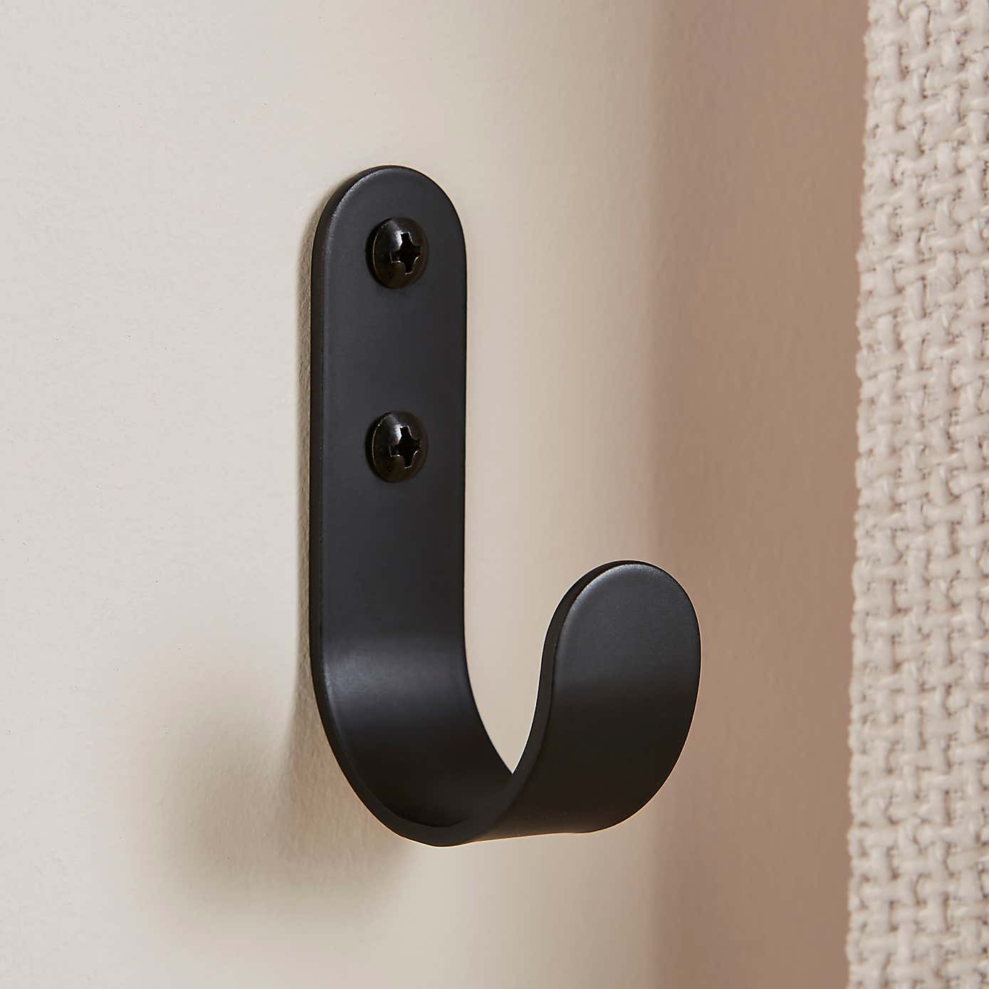 Set of 2 L Shaped Curtain Hooks