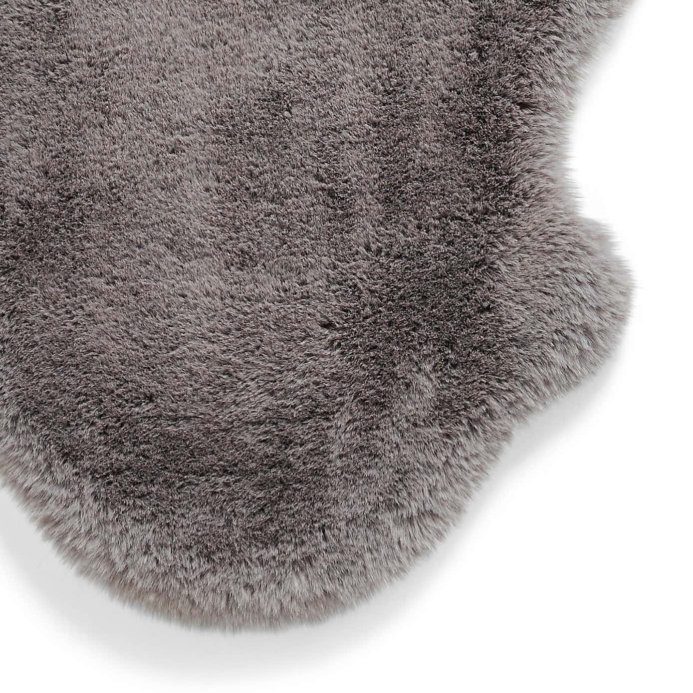 Super Teddy Sheepskin Rug