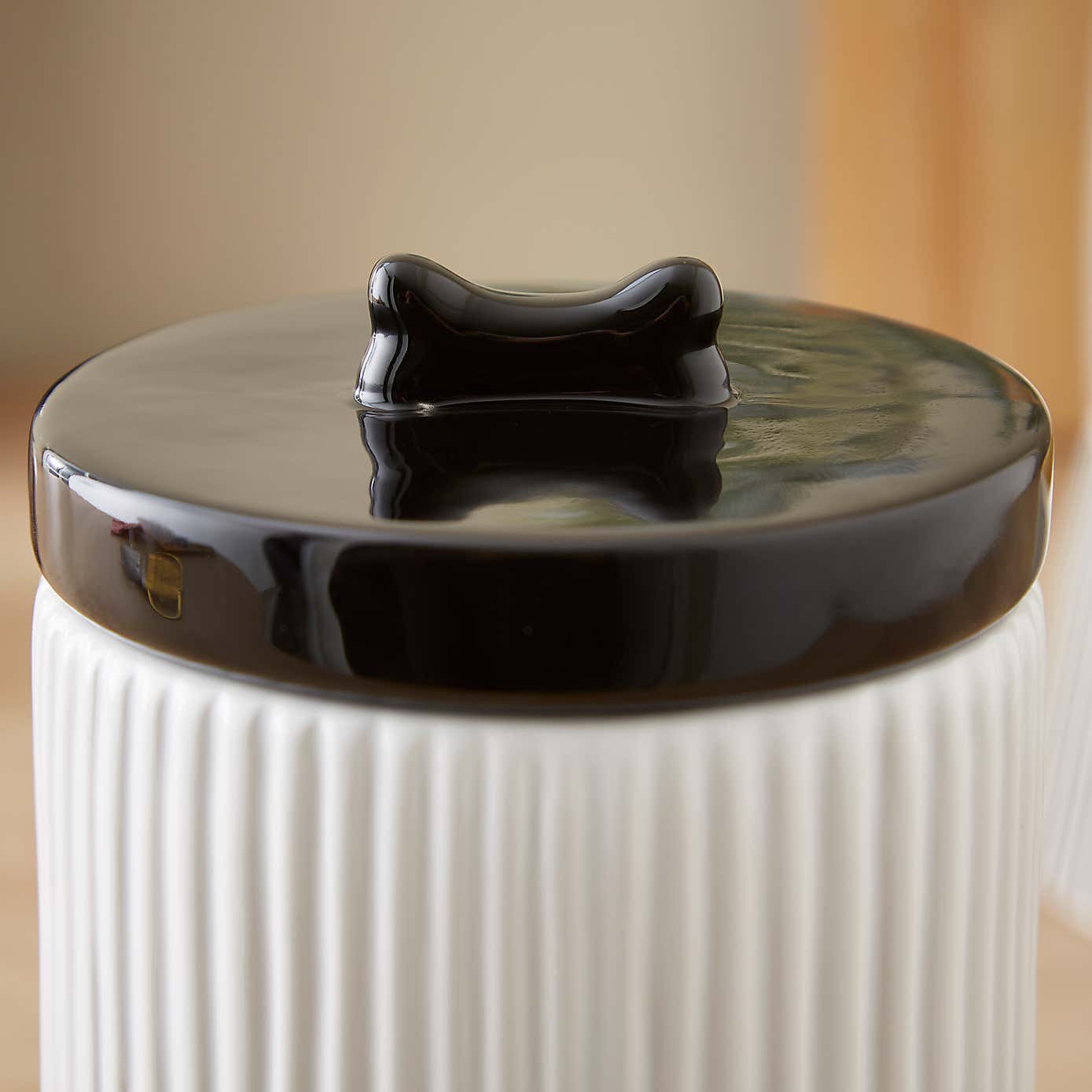 Ribbed Pet Treat Jar