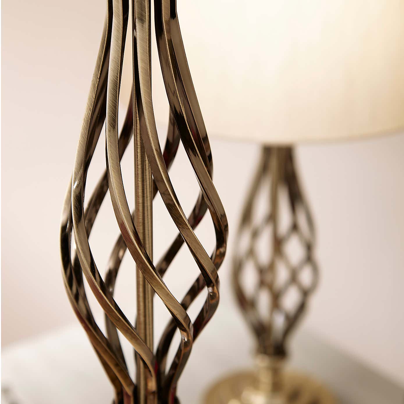 Jenna Metal Floor Lamp