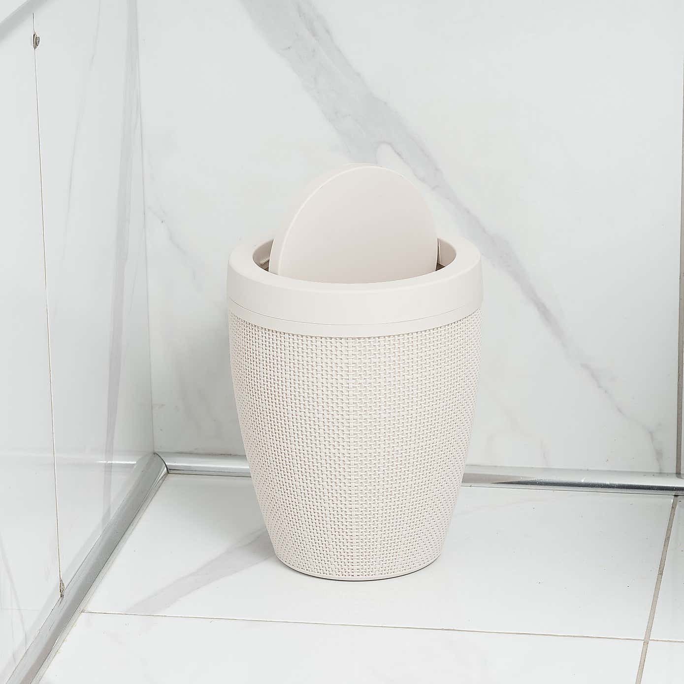 Addis Hessian Swing Lid Bathroom Bin