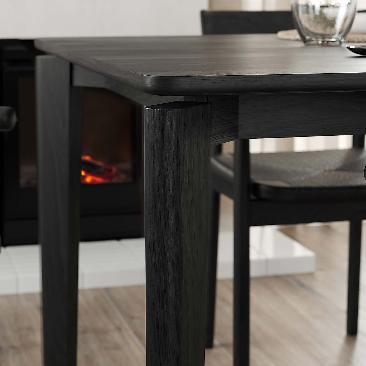 Hudson Rectangular Extendable Dining Table