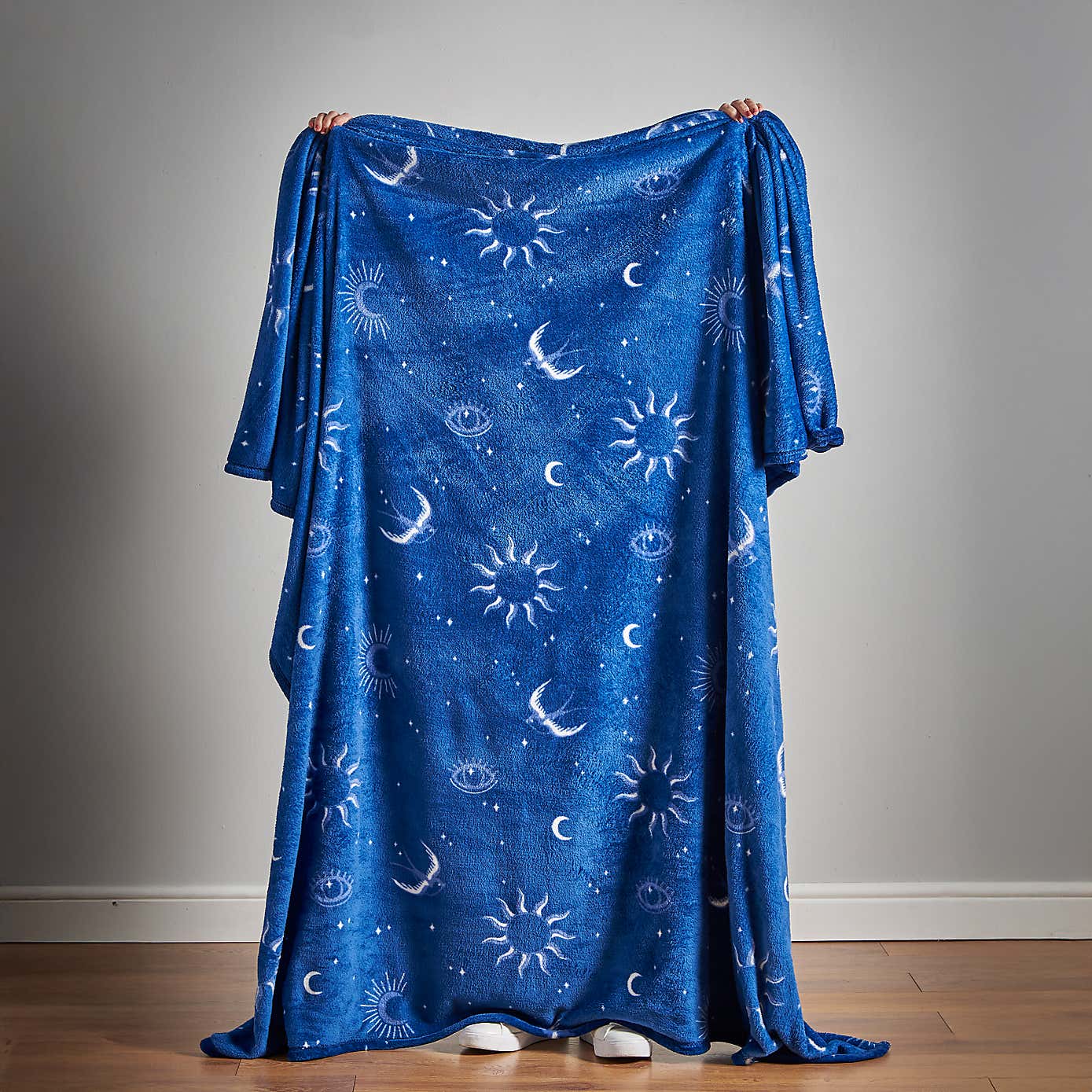 Sassy B Astrology Navy Fleece Throw 200cm x 240cm