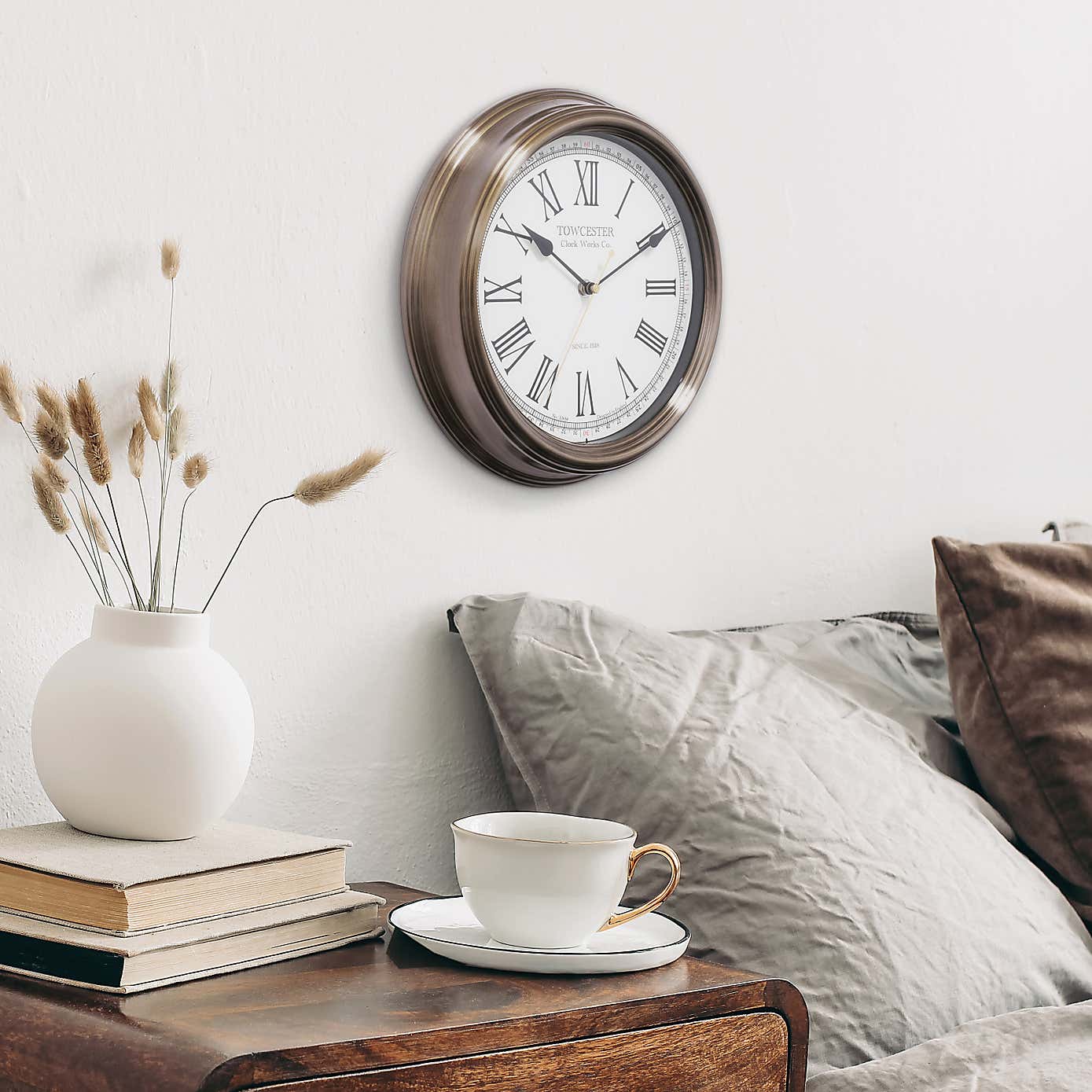 Acctim Redbourn Wall Clock 30cm