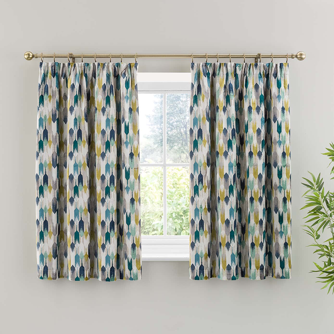 Kelso Pencil Pleat Velvet Curtains