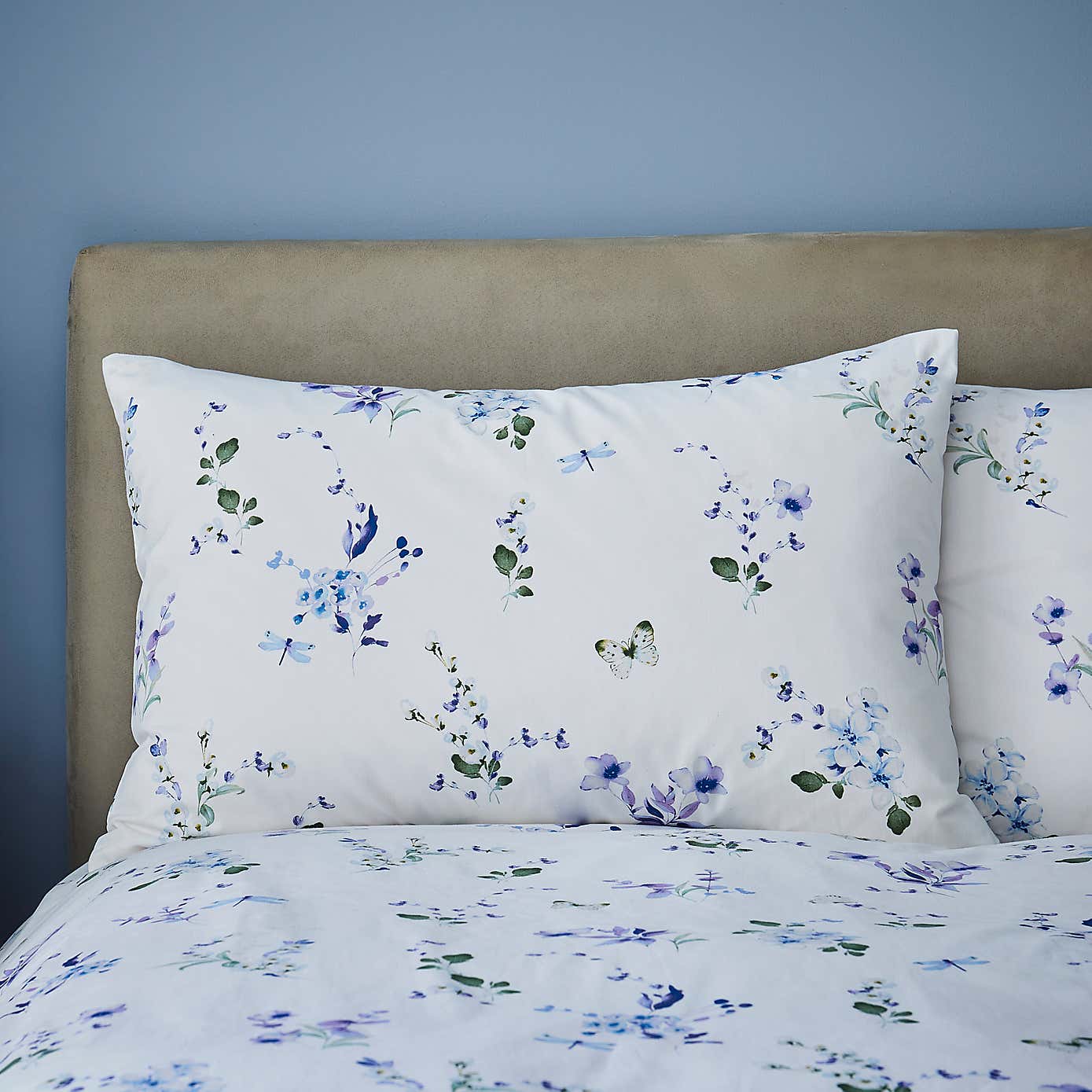 Nola Floral Blue Duvet Cover and Pillowcase Set