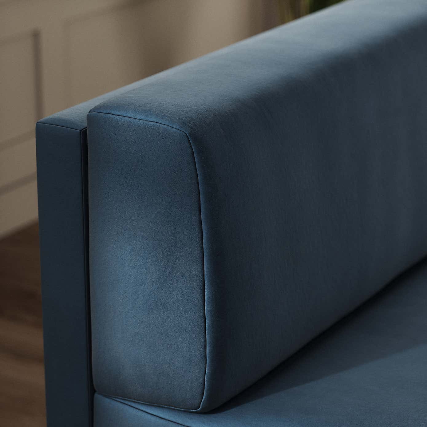 Mae Corner Dining Bench, Matte Plush Velvet