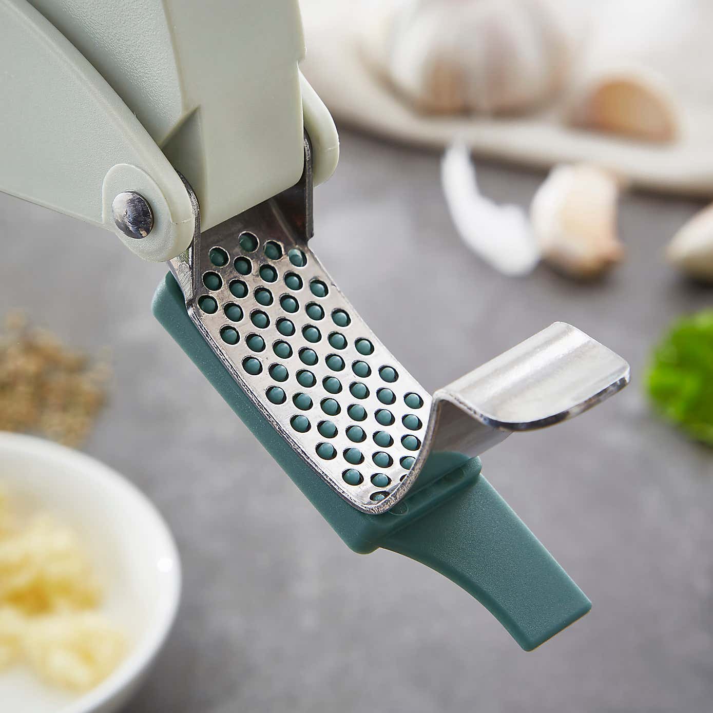 Handy Kitchen Stainless Steel Garlic Press