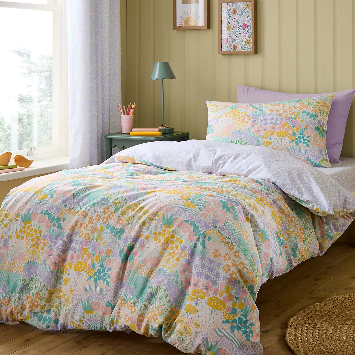 Meadows 100% Cotton Reversible Duvet Cover and Pillowcase Set