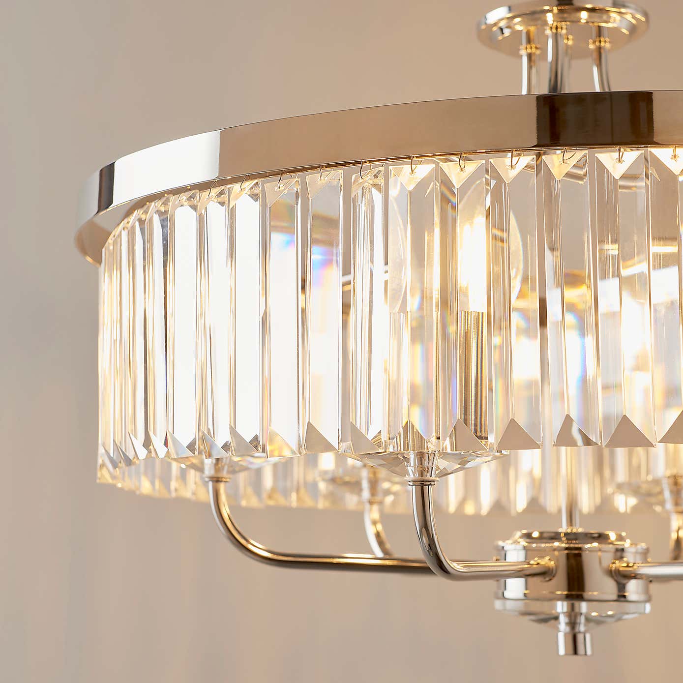 Vogue Lighting Balmoral 6 Light Chandelier