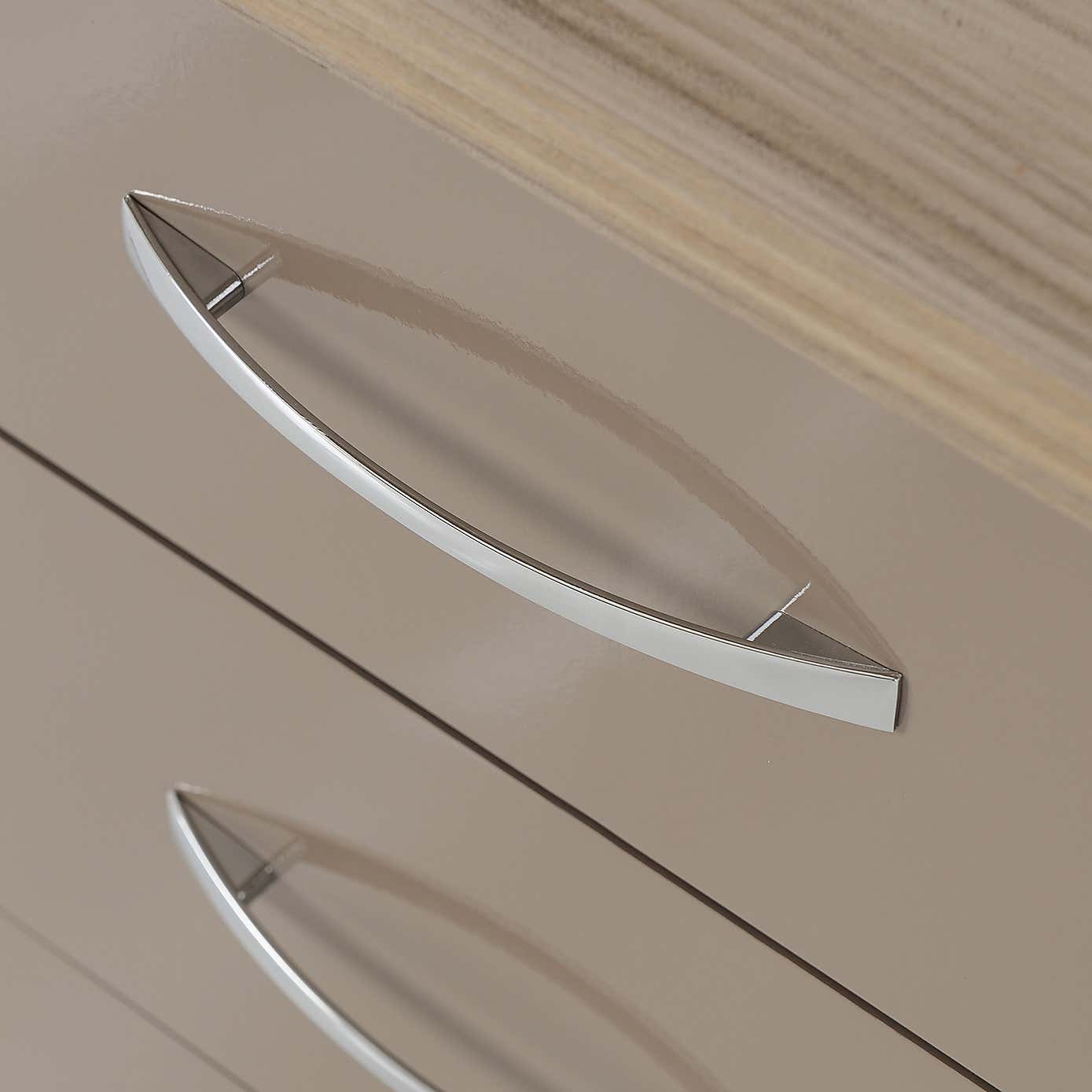 Nevada 3 Drawer Bedside Table