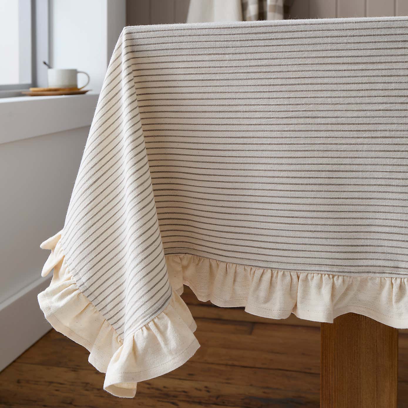 Country Natural Cotton Tablecloth