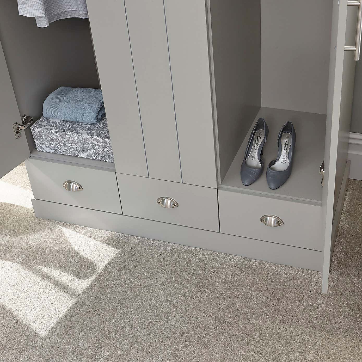 Kendal Triple Wardrobe, Grey