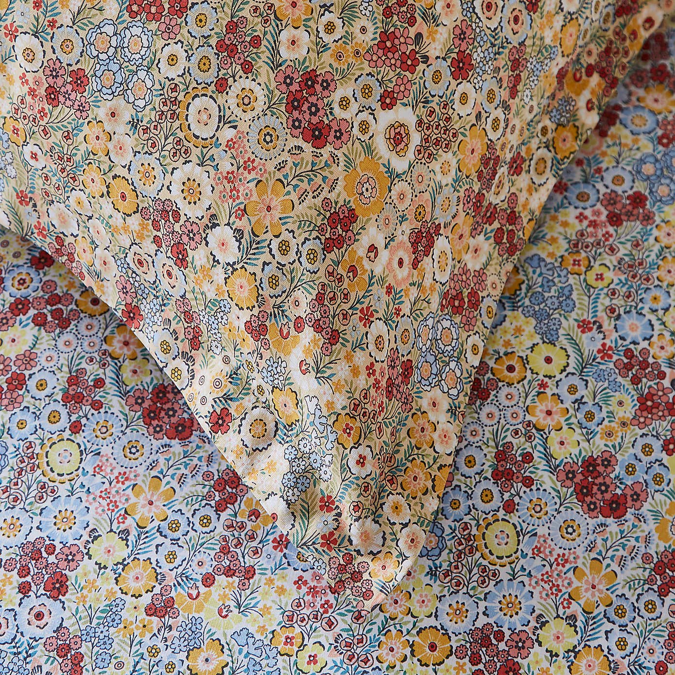 Hannah Retro Ditsy Oxford Pillowcase