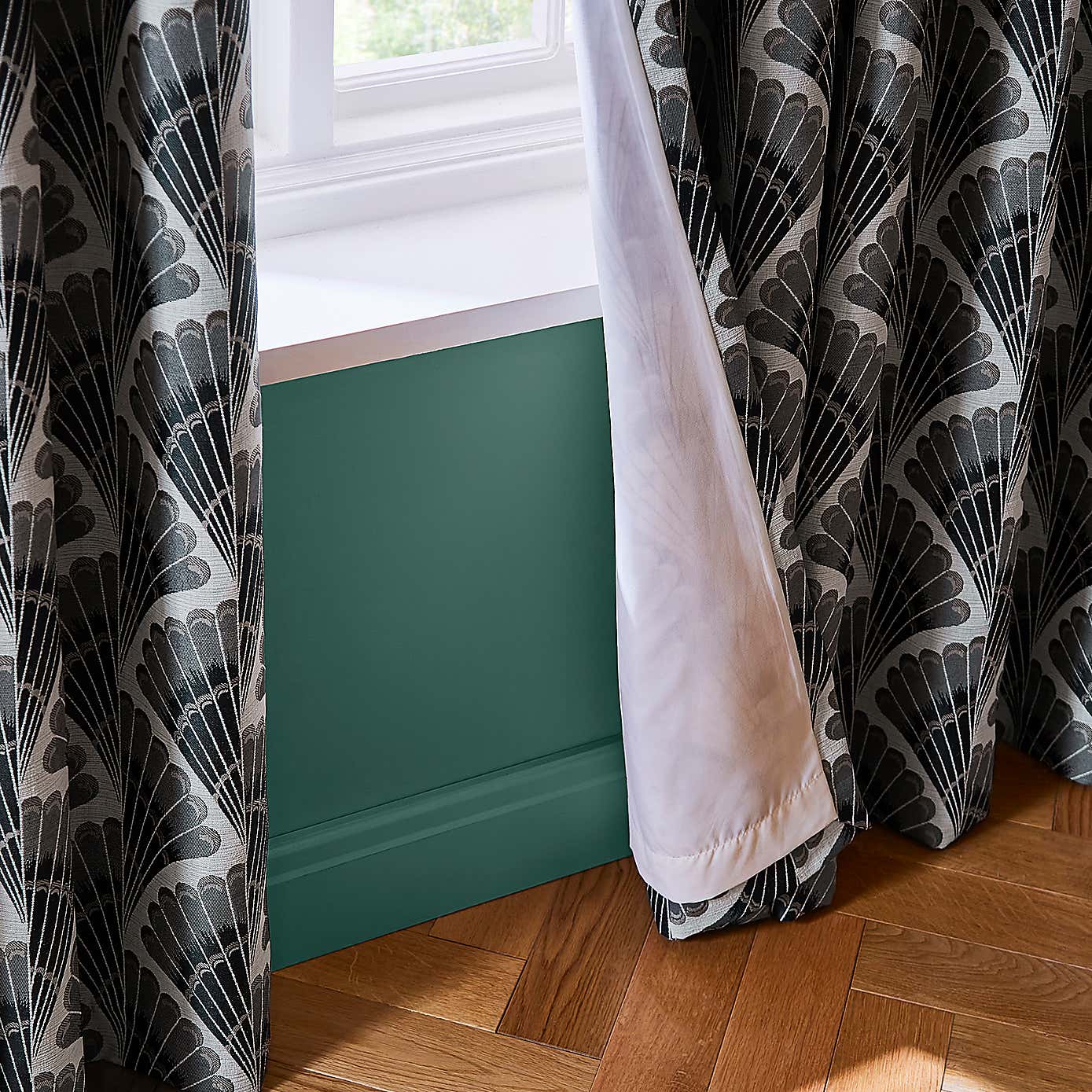 Fan Jacquard Eyelet Curtains