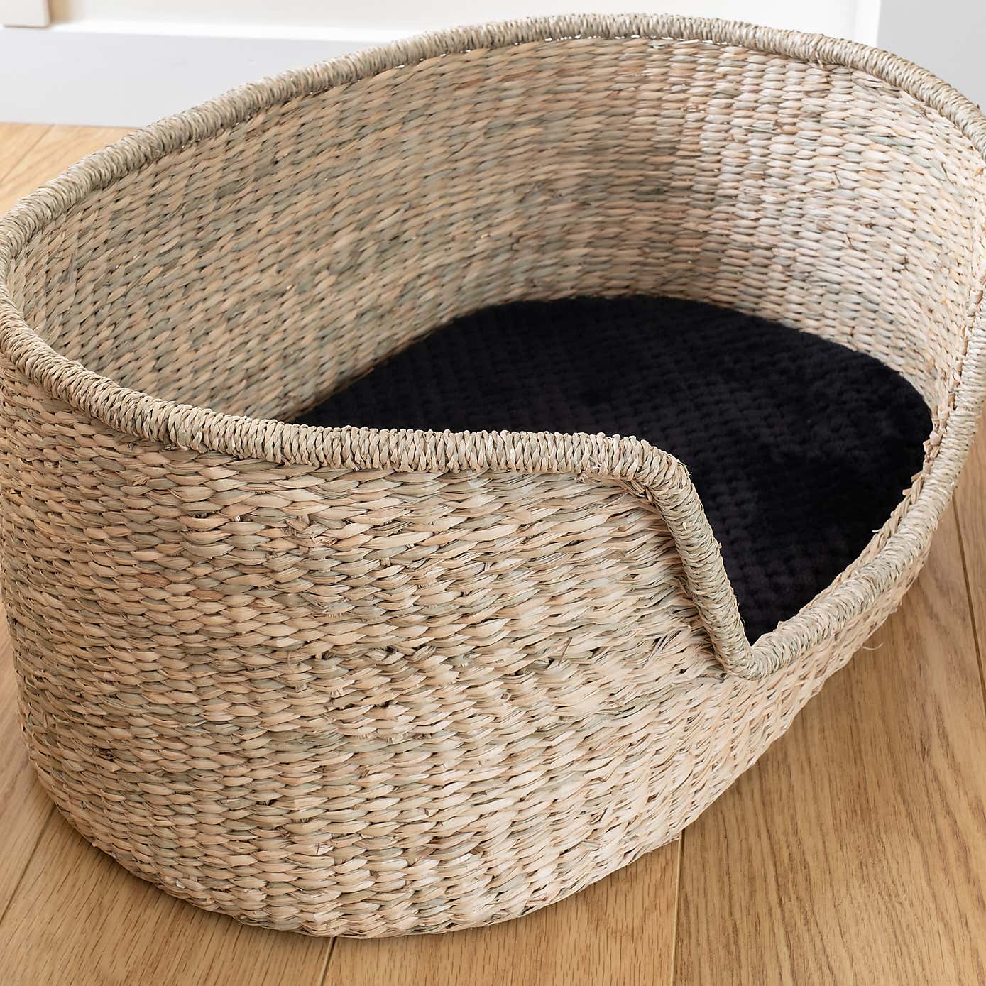 Natural Seagrass Pet Bed