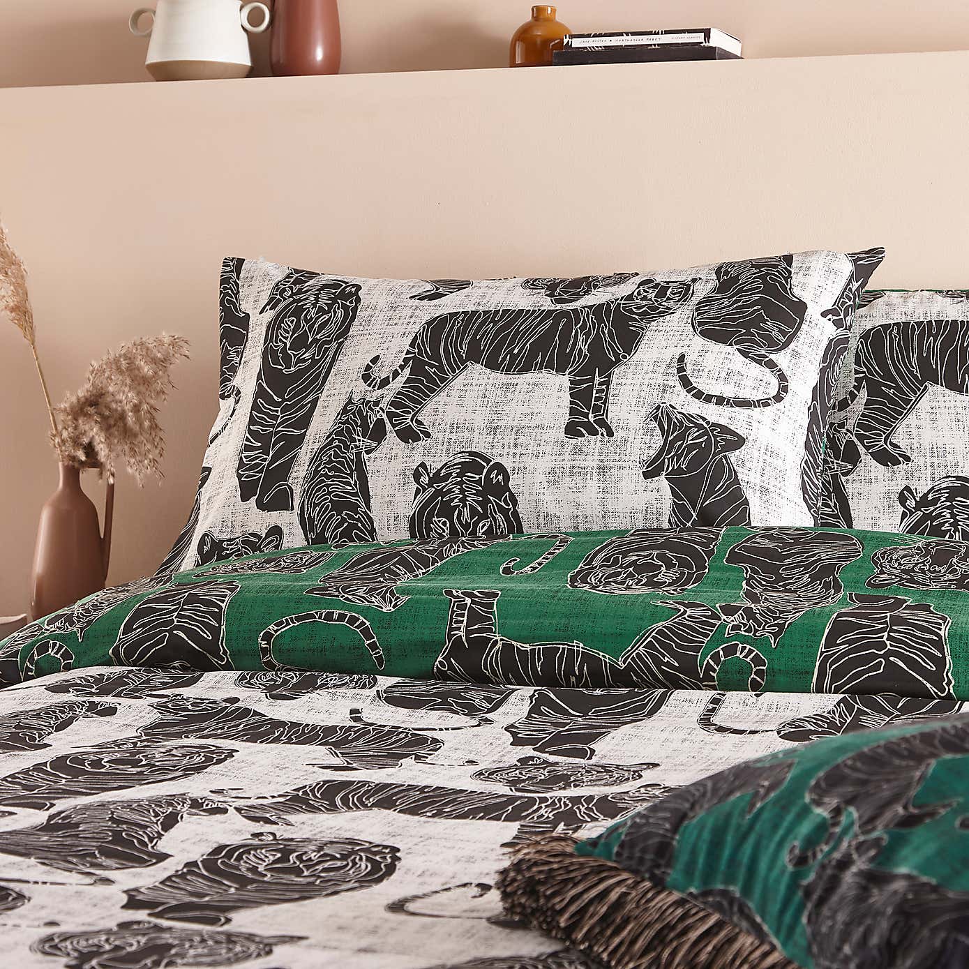 furn. Wildcat Duvet Cover Set Jungle Green