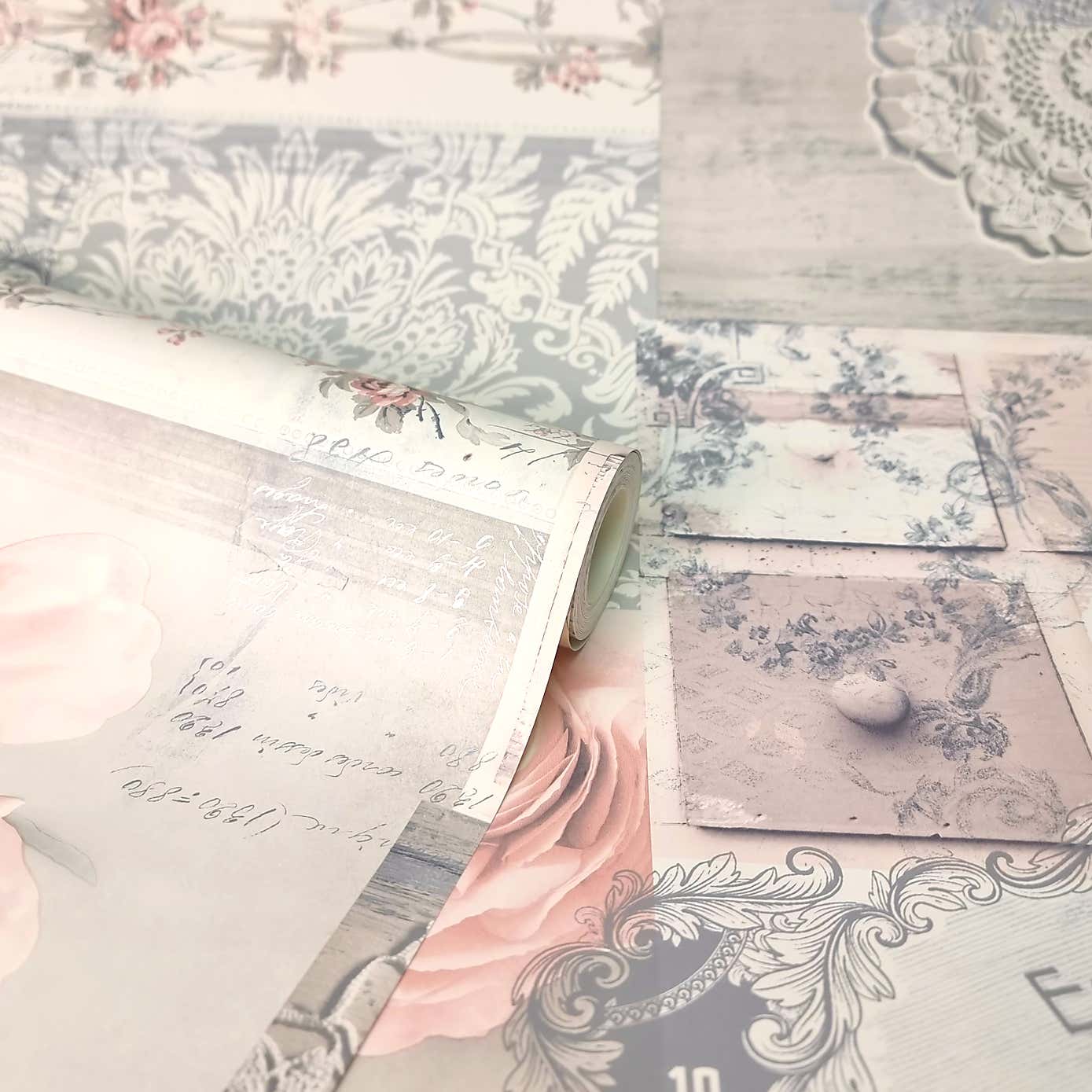 Ophelia Decoupage Blush Wallpaper