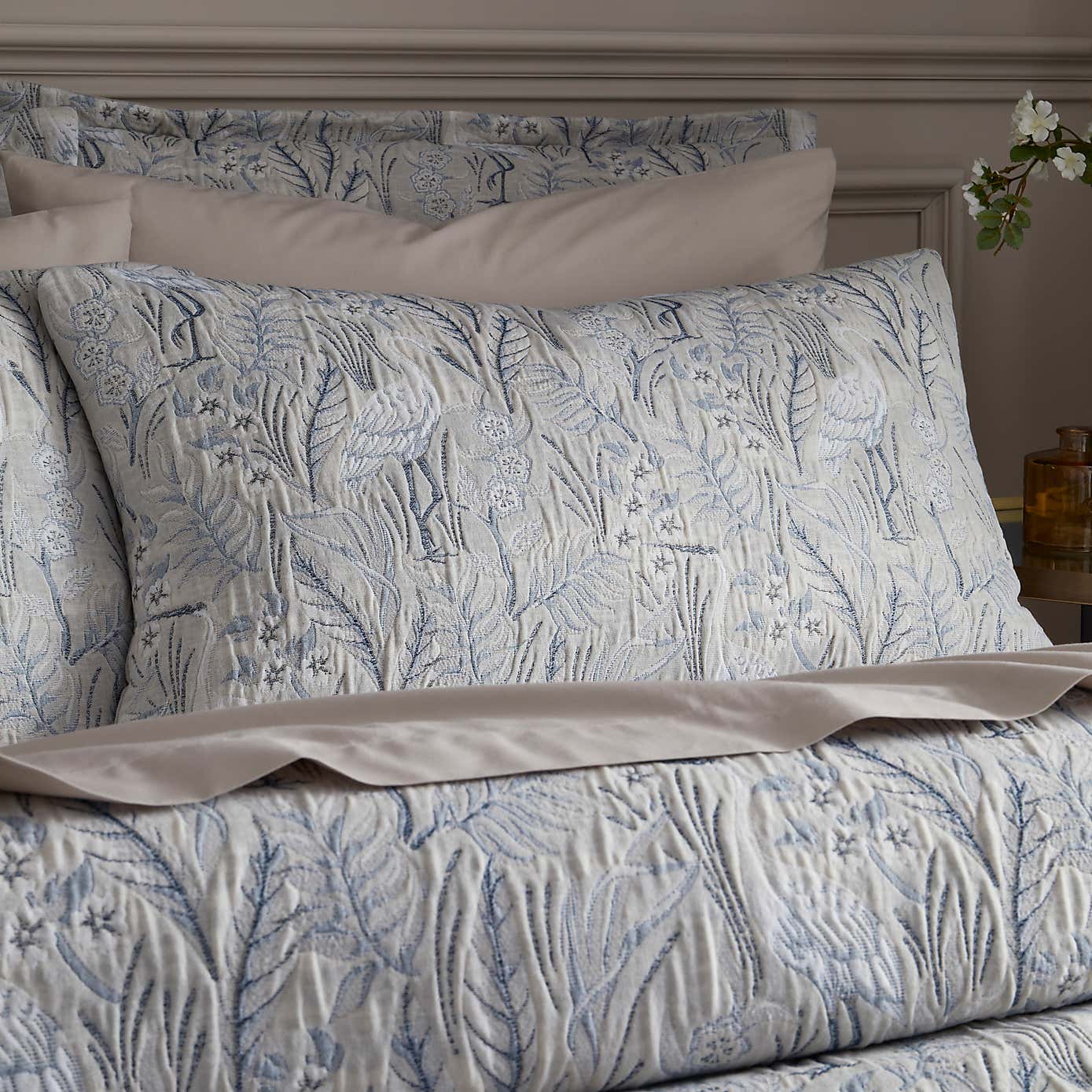 Mai Heron Duvet Cover & Pillowcase Set