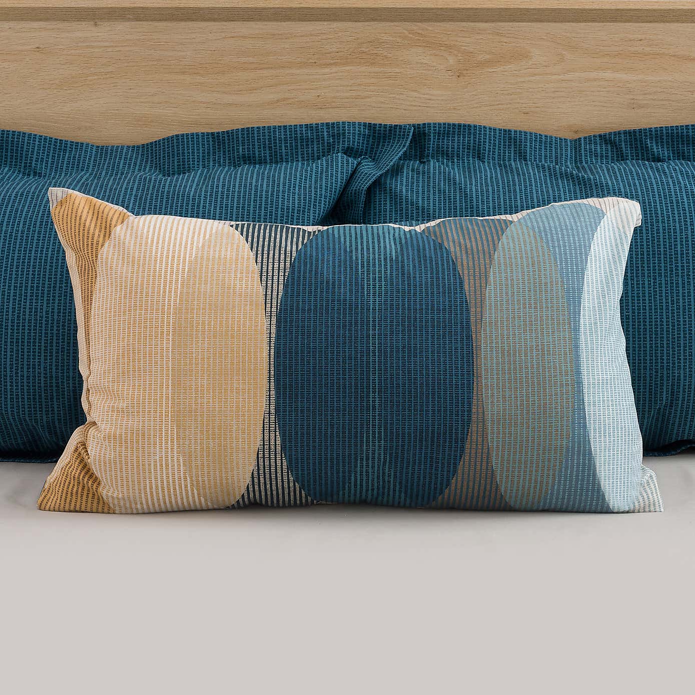 Elements Elijah Blue Reversible Duvet Cover and Pillowcase Set