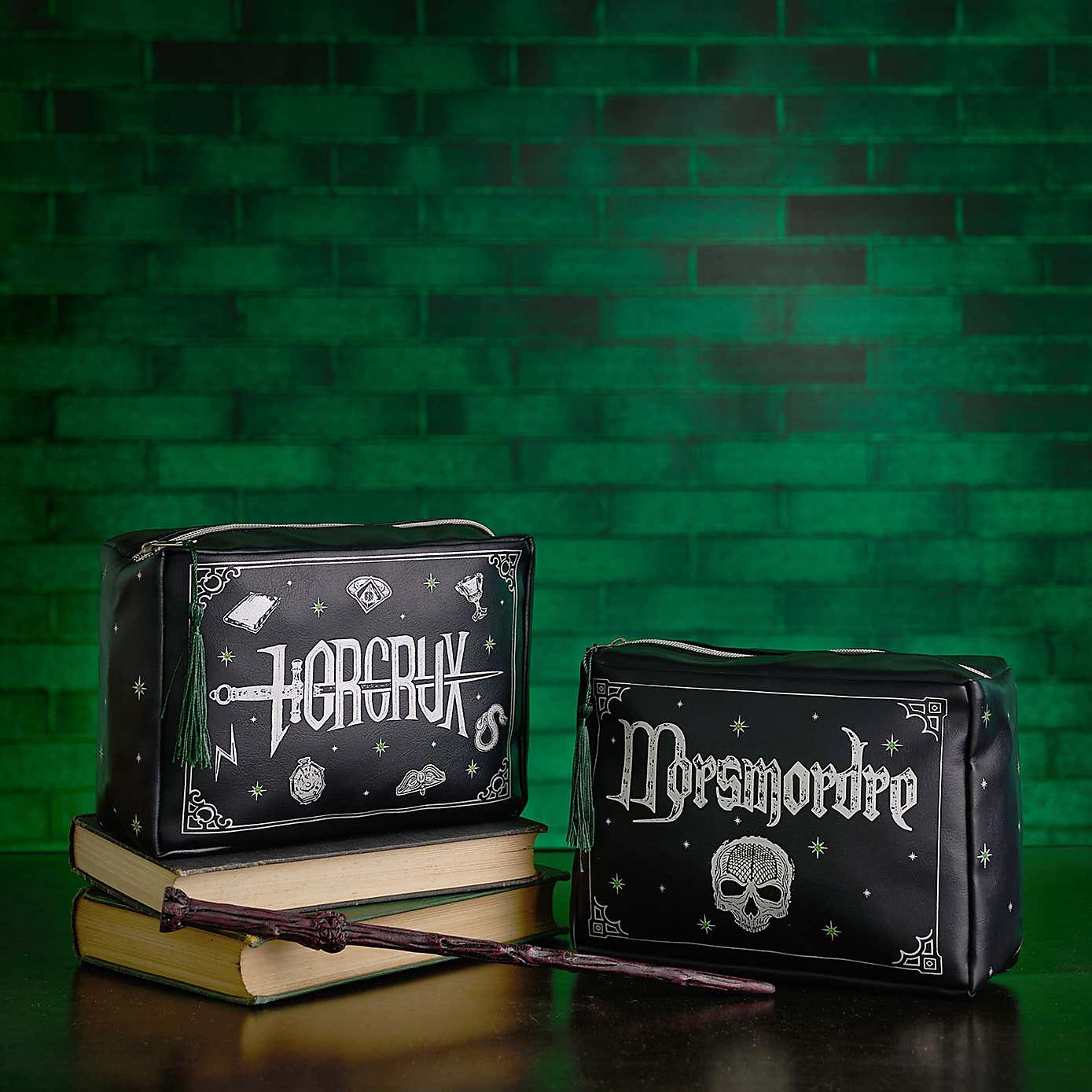 Harry Potter Dark Arts Horcrux Wash Bag