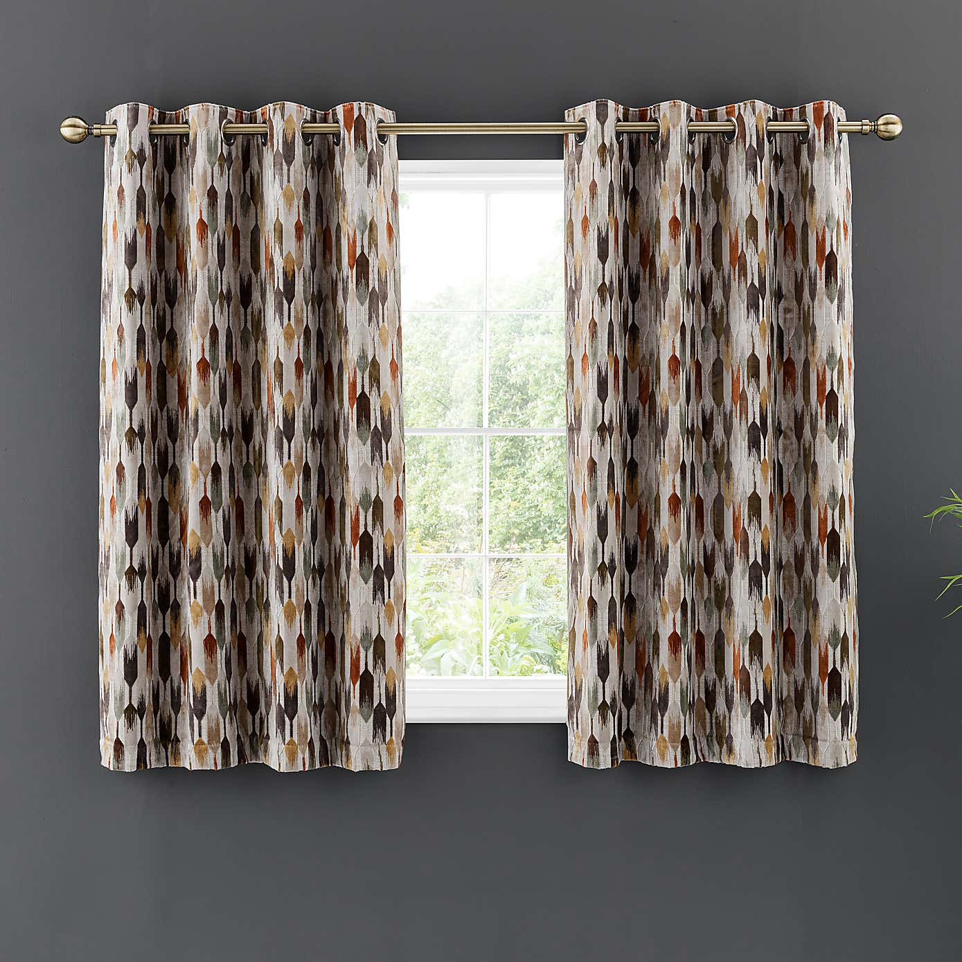 Kelso Cut Velvet Eyelet Curtains