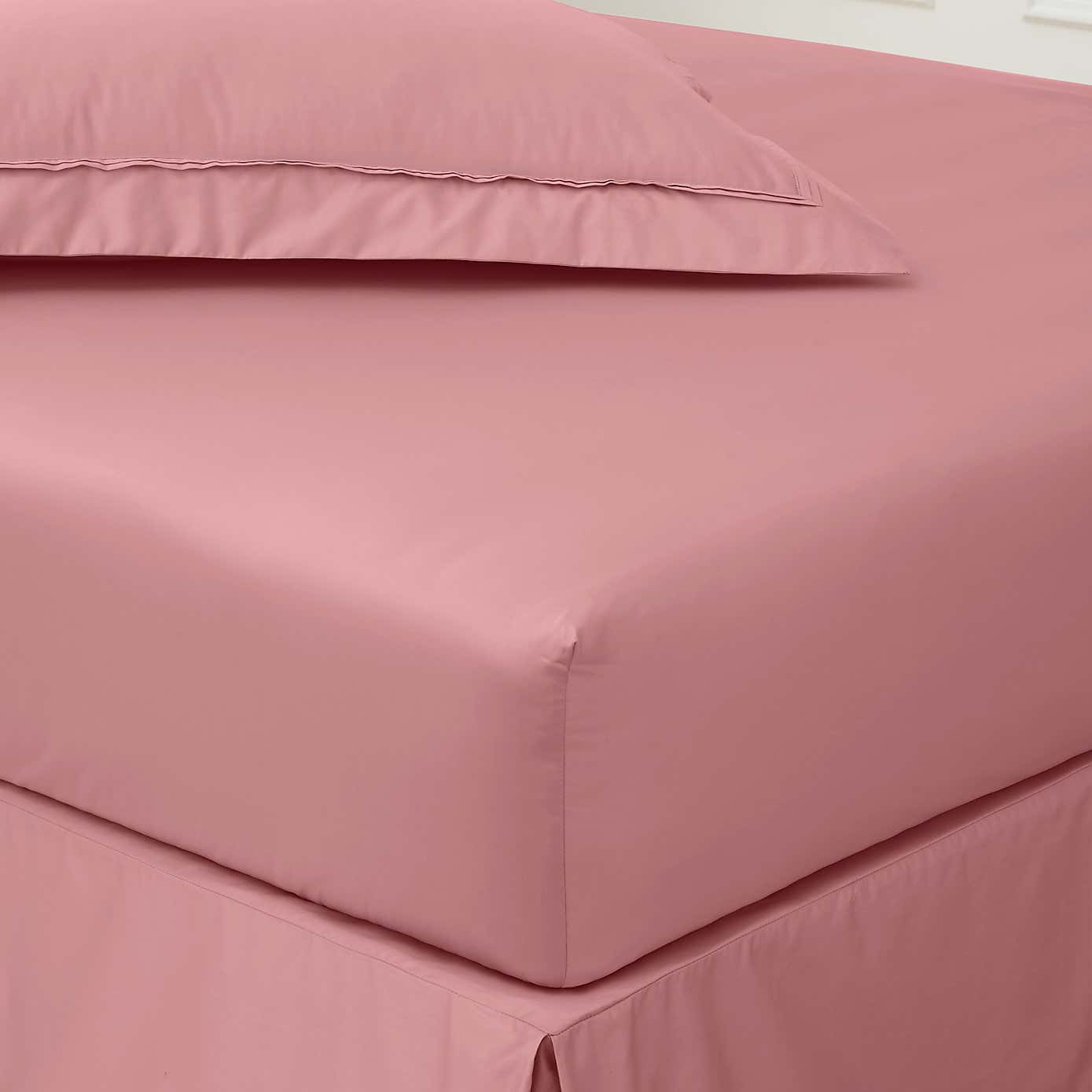 Dorma 500 Thread Count 100% Cotton Sateen Plain Fitted Sheet