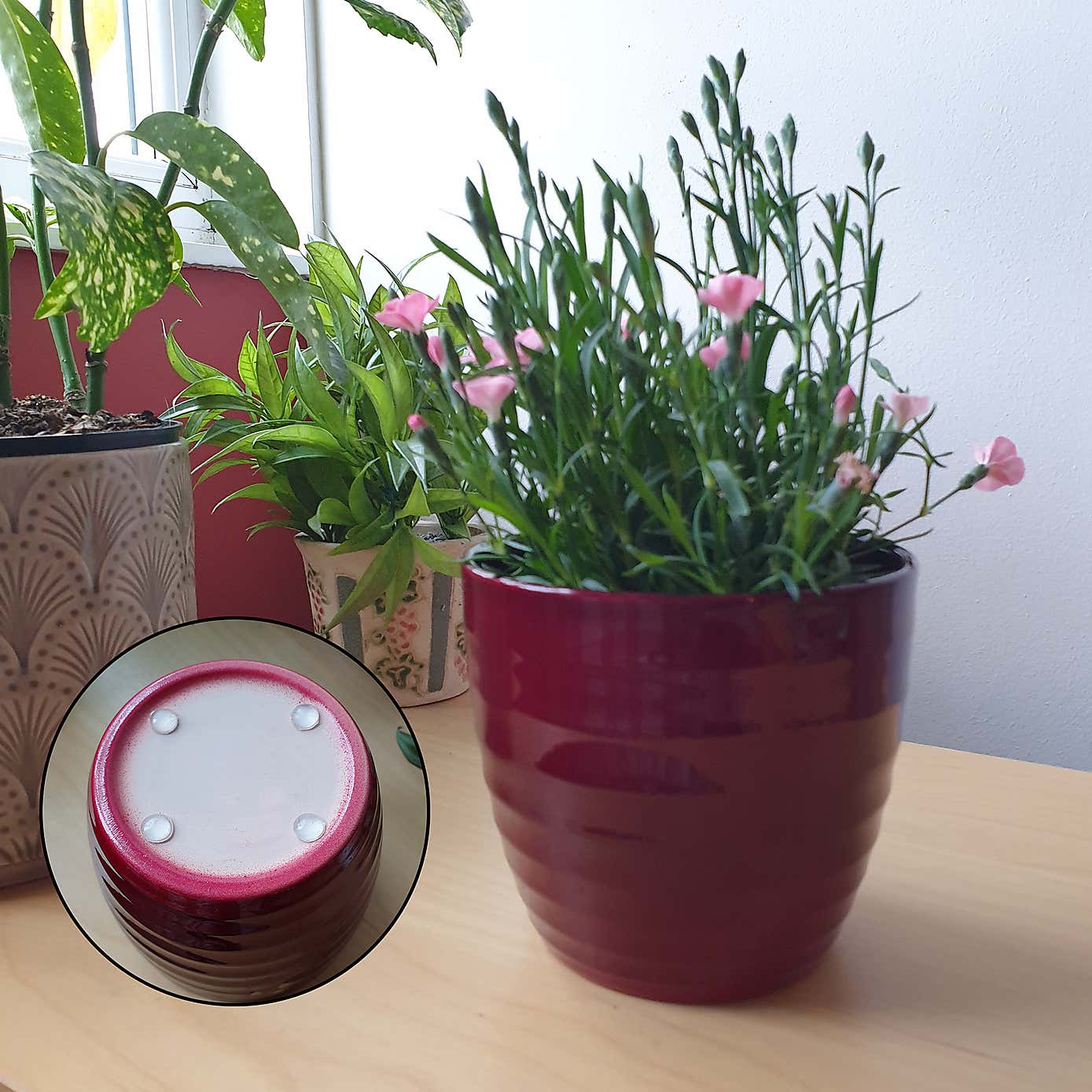 Vinyl Pads Round 13mm Pack of 16 Clear