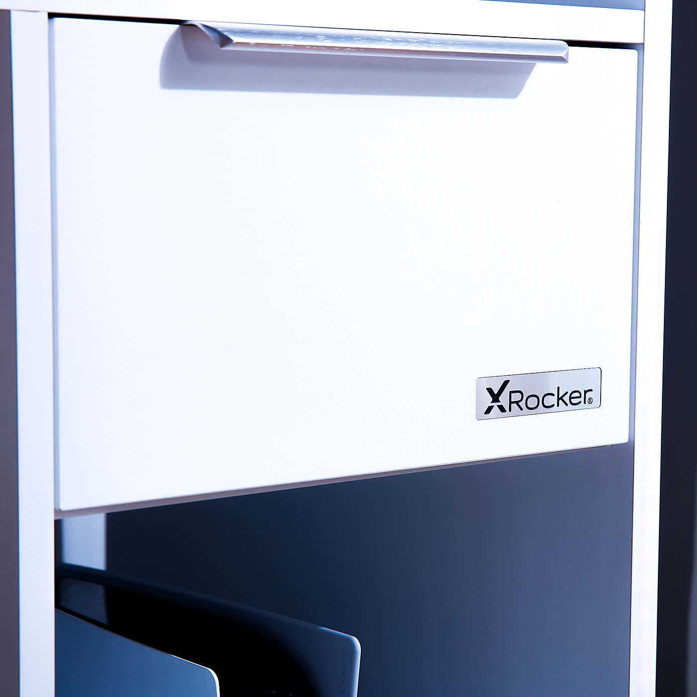 Electra Desk with Wirelesss Charging and LED Lights