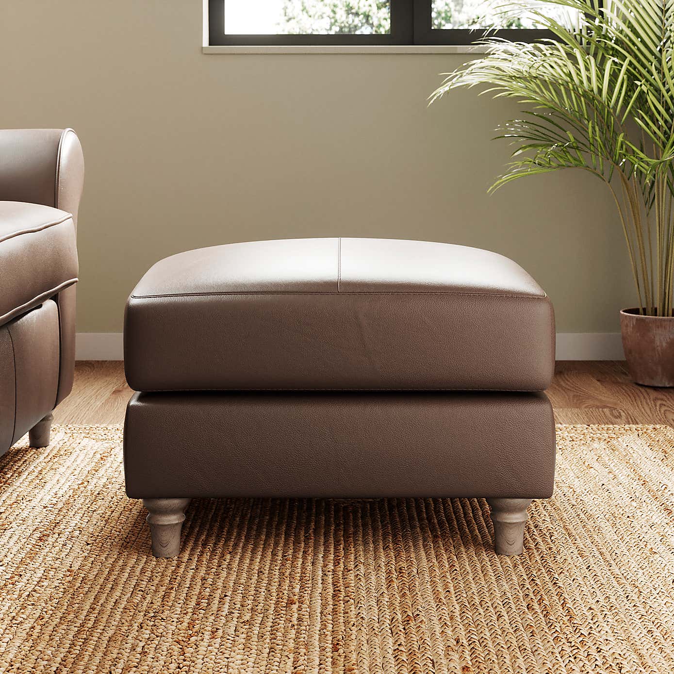 Flori Classic Leather Footstool