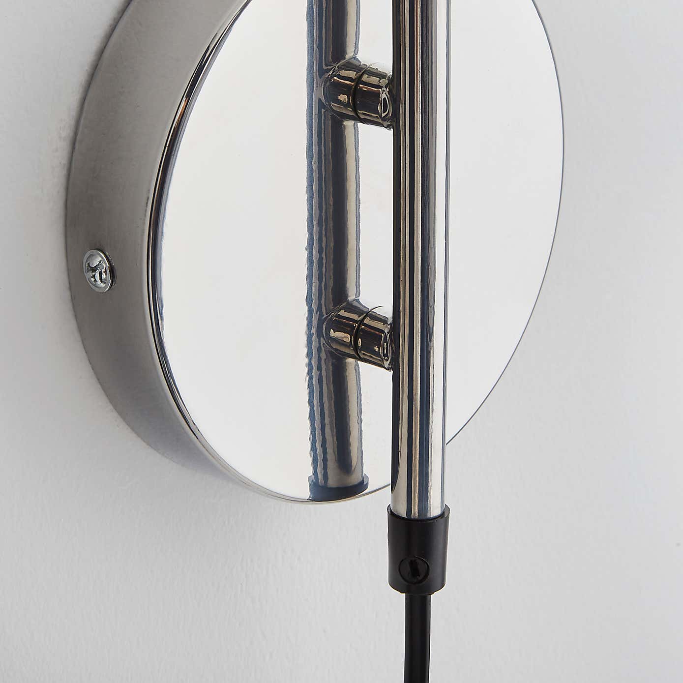 Issac Chrome Effect Plug in Wall Light