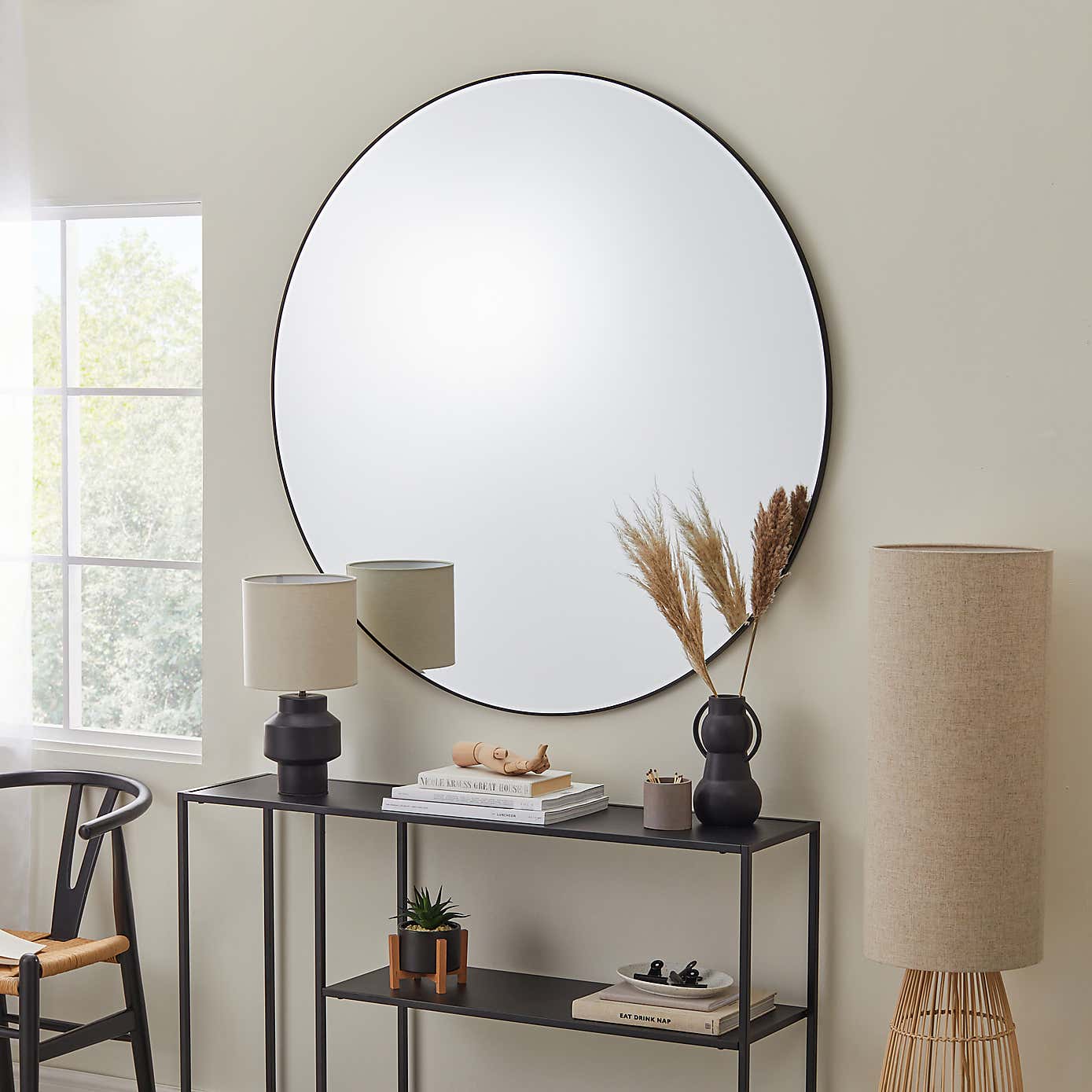 Apartment Round Frame Wall Mirror