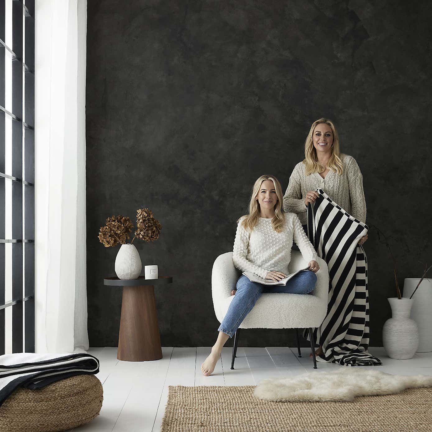 Style Sisters Knitted Stripe Throw