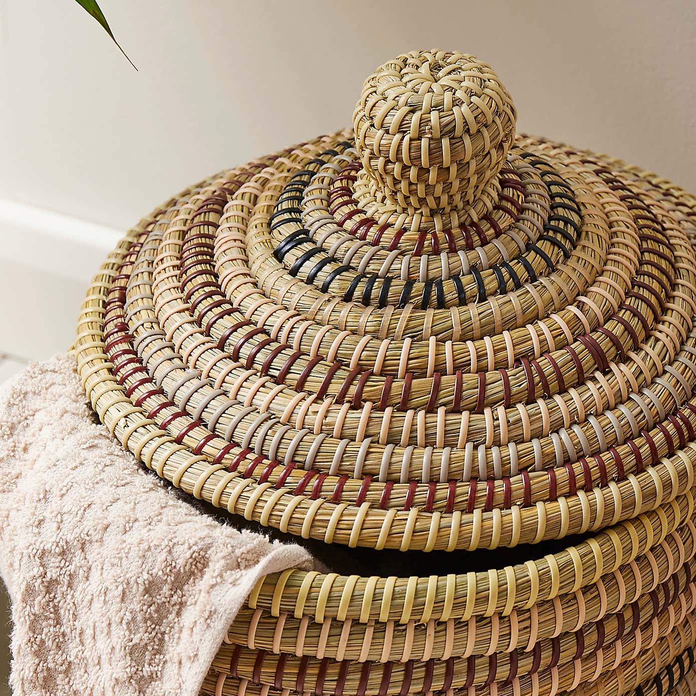 Rainbow Seagrass Storage Basket with Lid