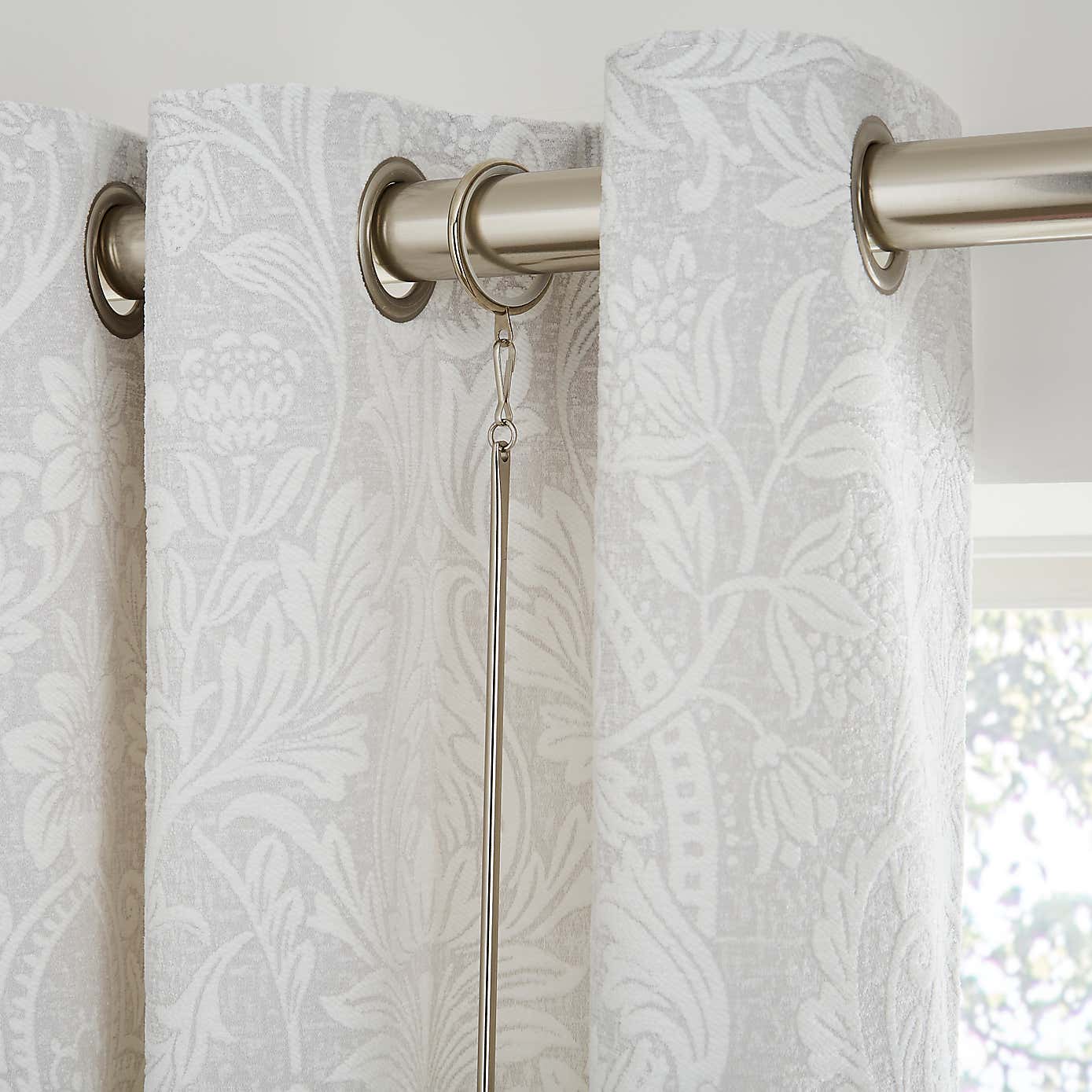 Metal Curtain Draw Rods