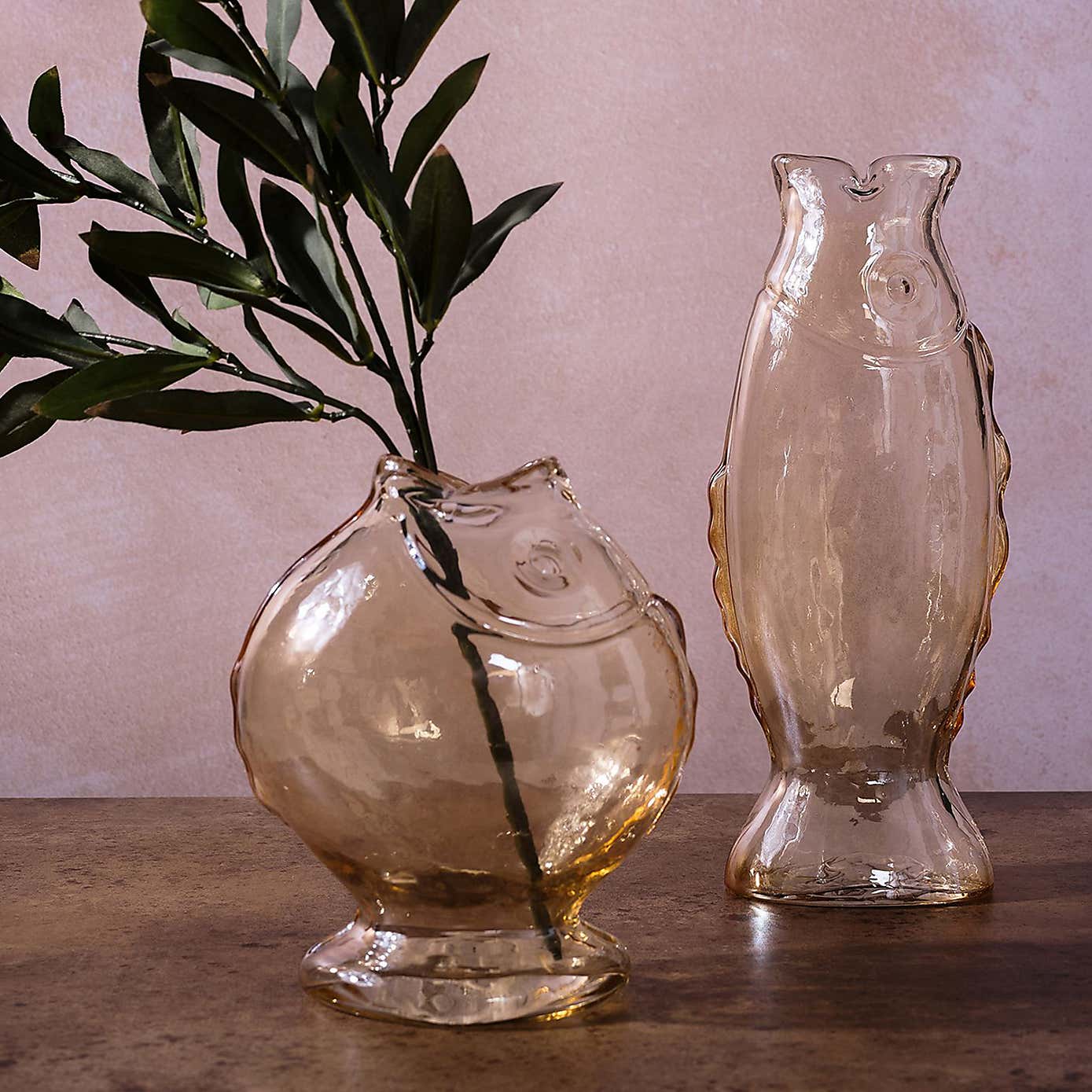 Hestia Fish Glass Rounded Vase