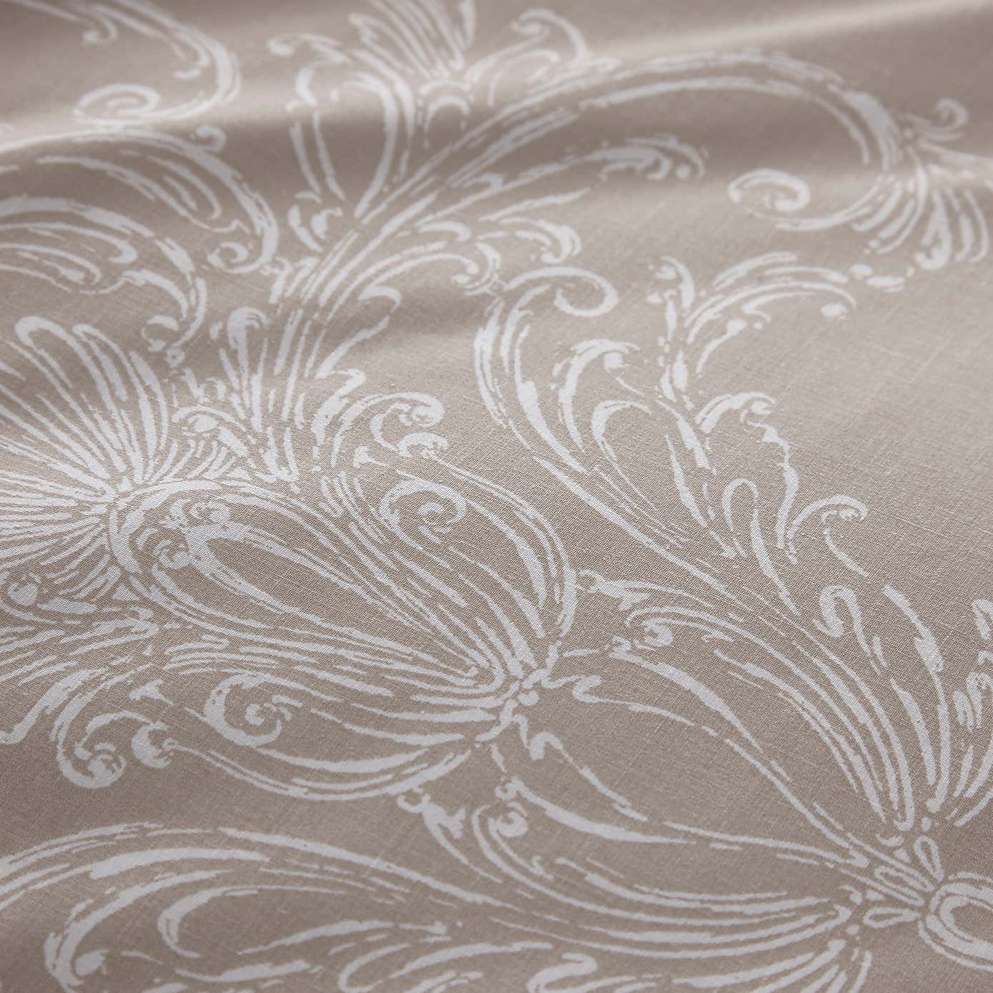 Versailles Natural Reversible Duvet Cover and Pillowcase Set