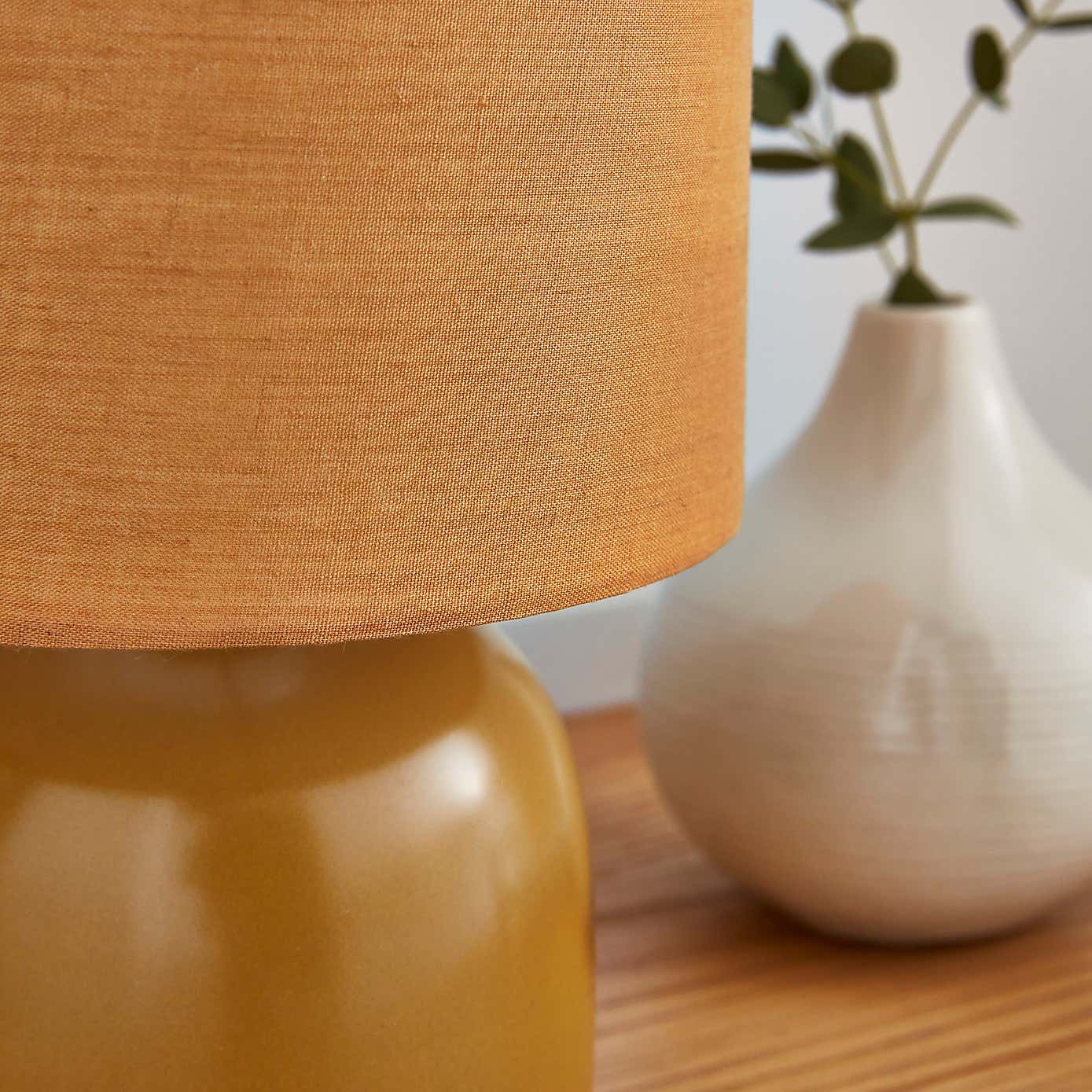 Hera Ceramic Table Lamp