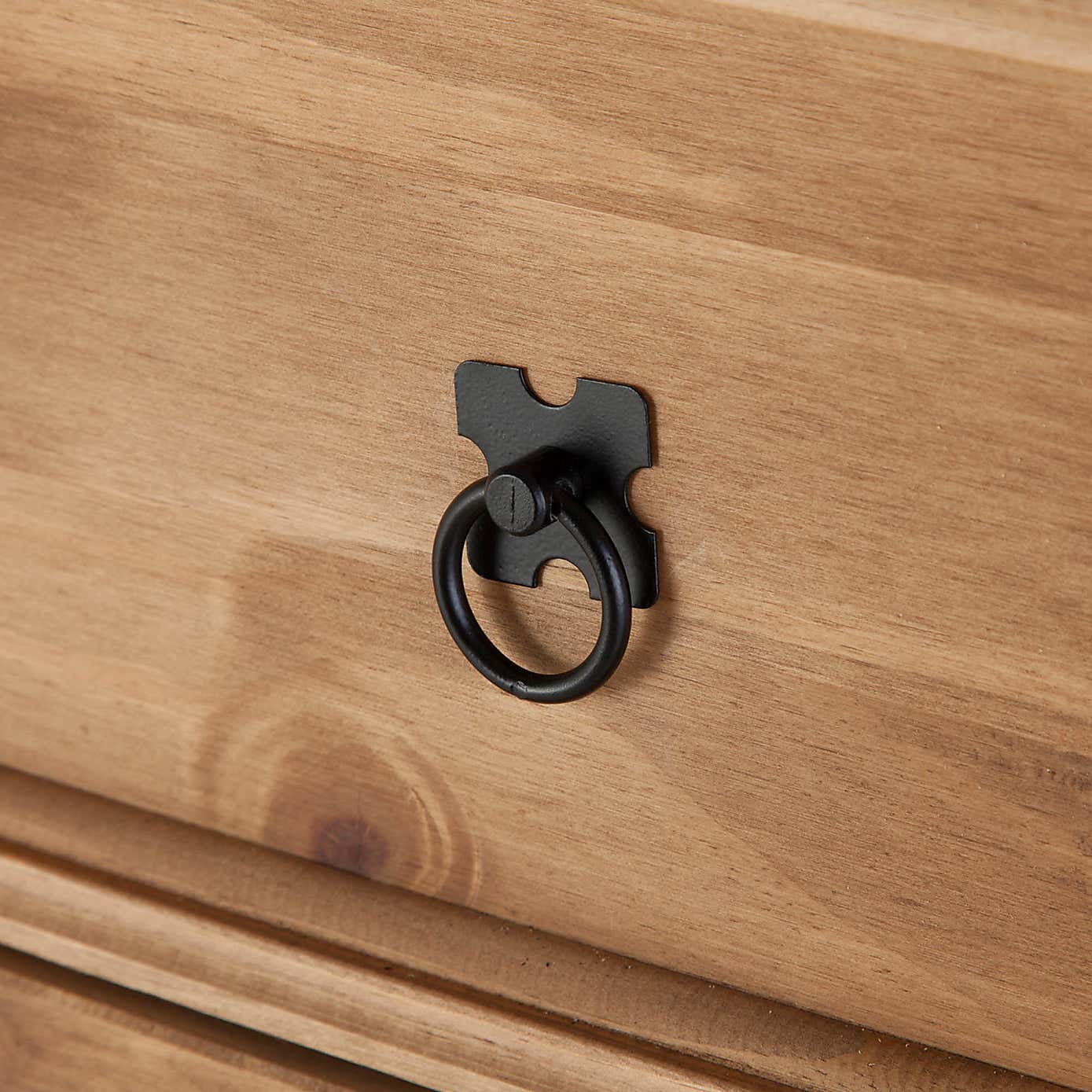 Corona 4 Drawer Chest