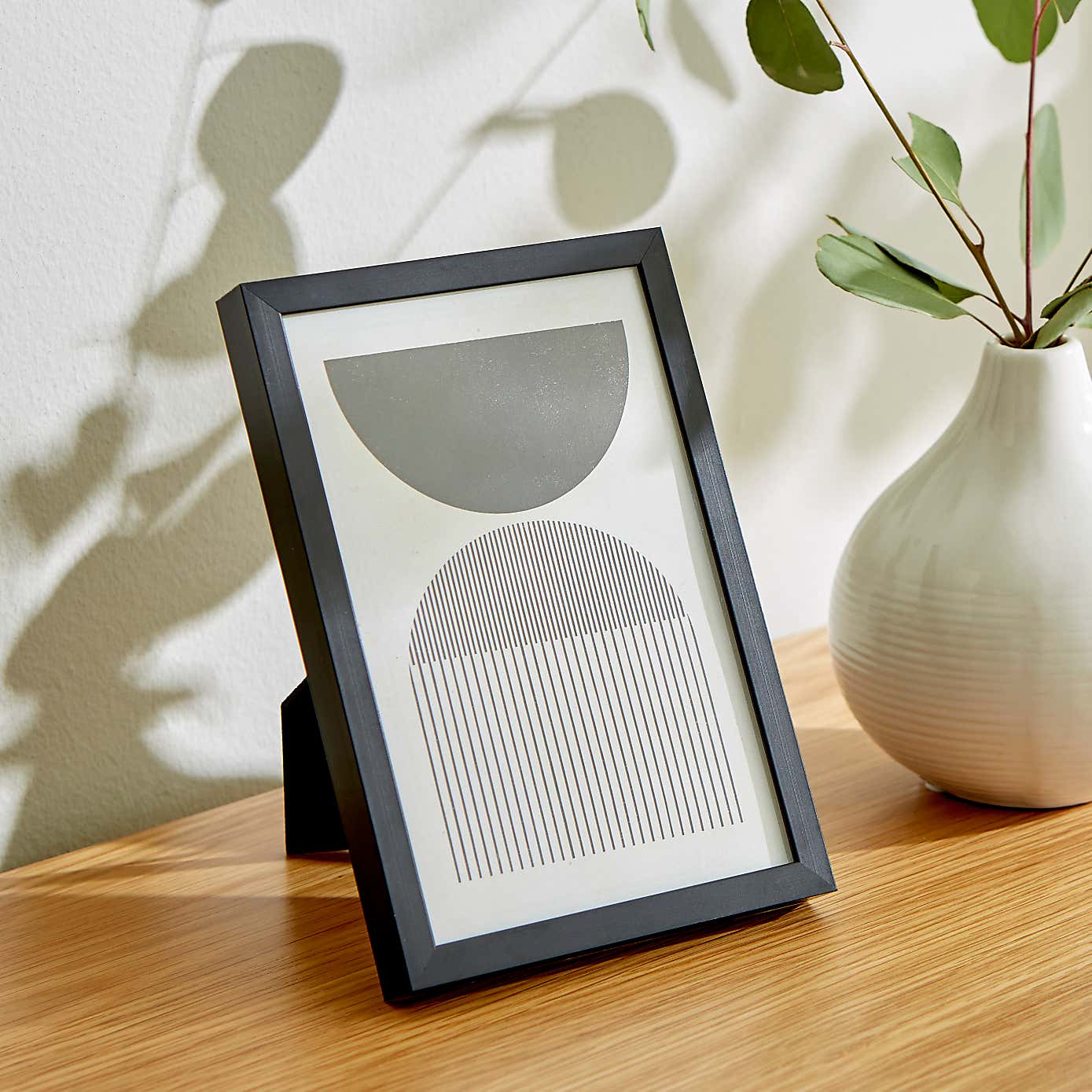 Skinny Metal Photo Frame