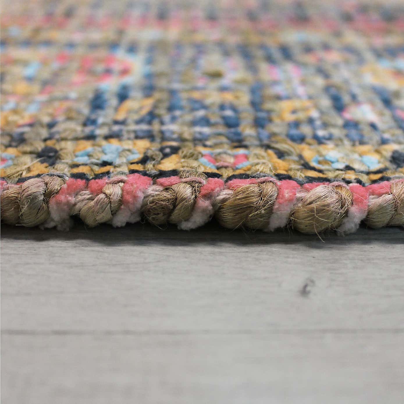 Dua Jute Traditional Rug