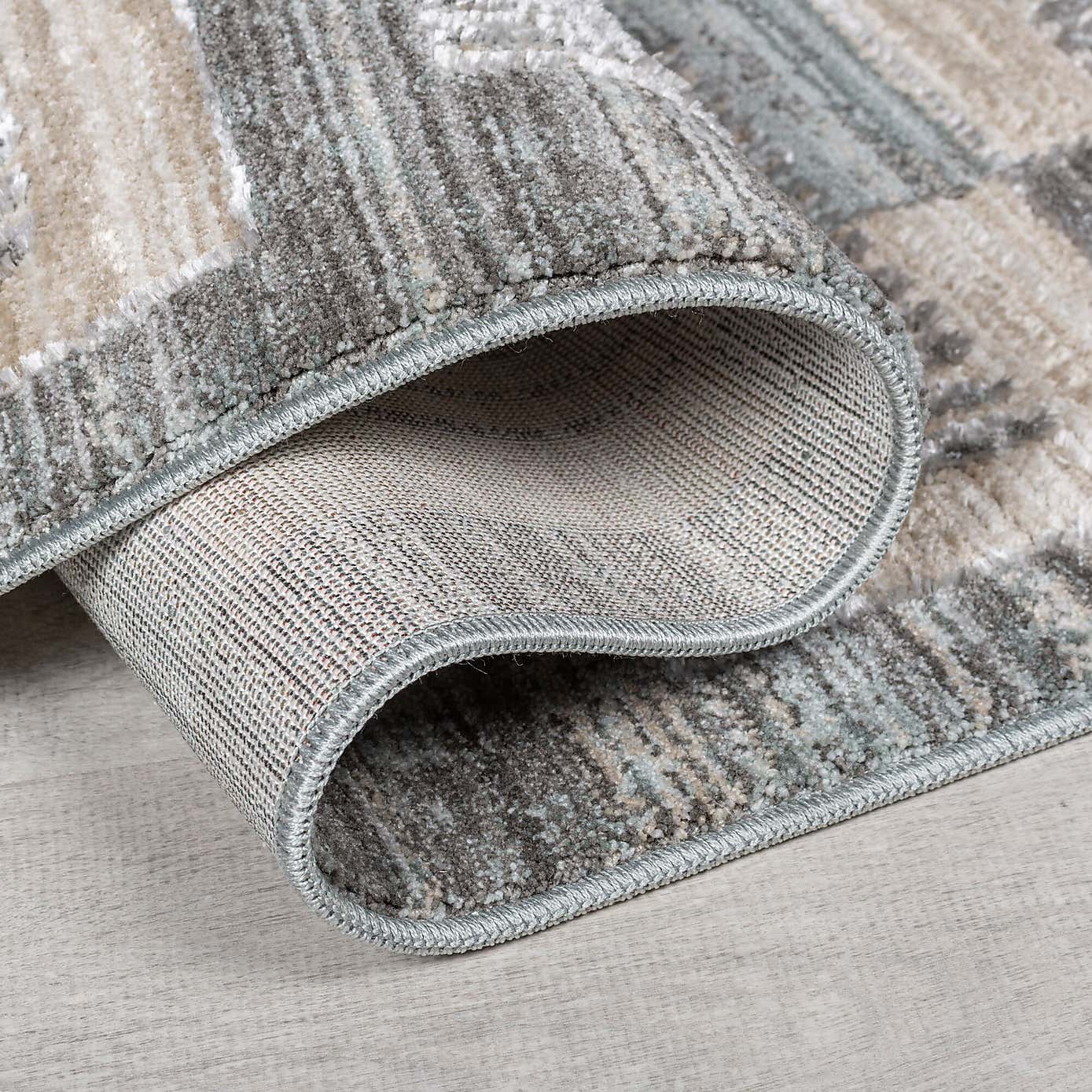 Evelyn Blocks Checked Rug