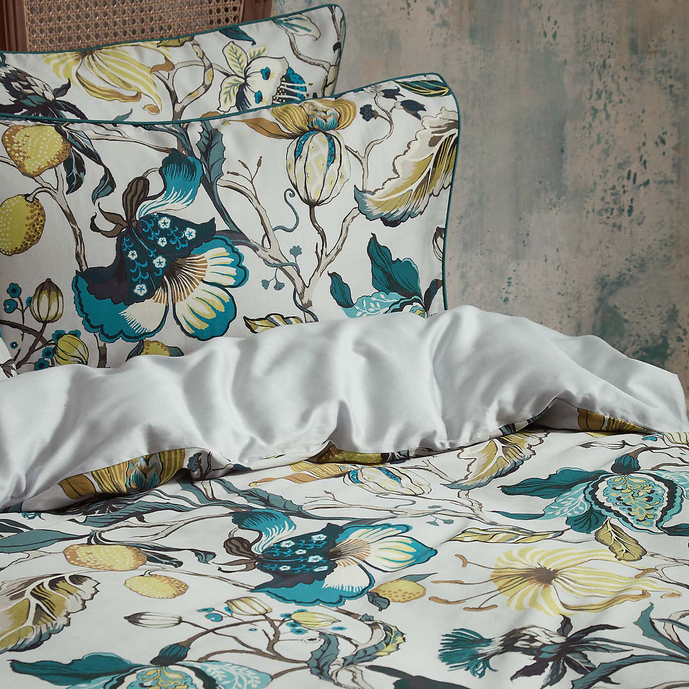 EW by Edinburgh Weavers Morton Floral 100% Cotton Sateen Duvet Cover & Pillowcase Set