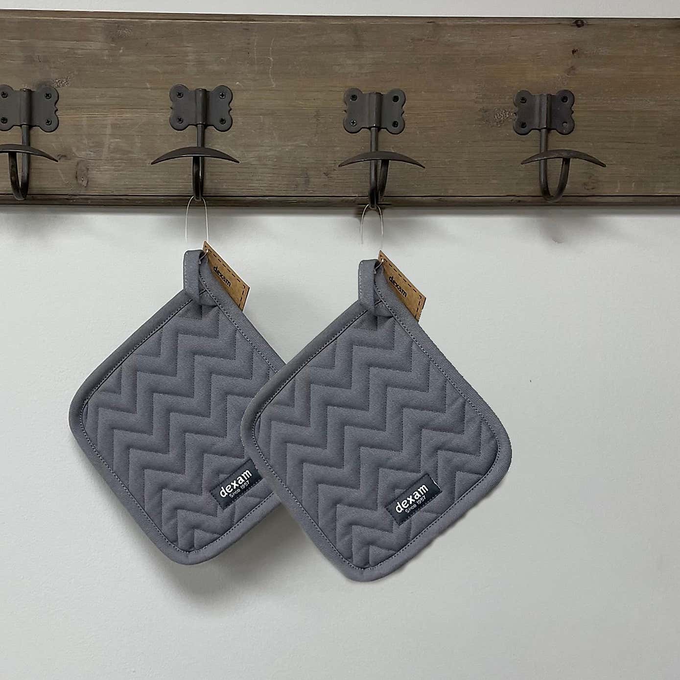 Dexam Set of 2 Love Colour Pot Holders