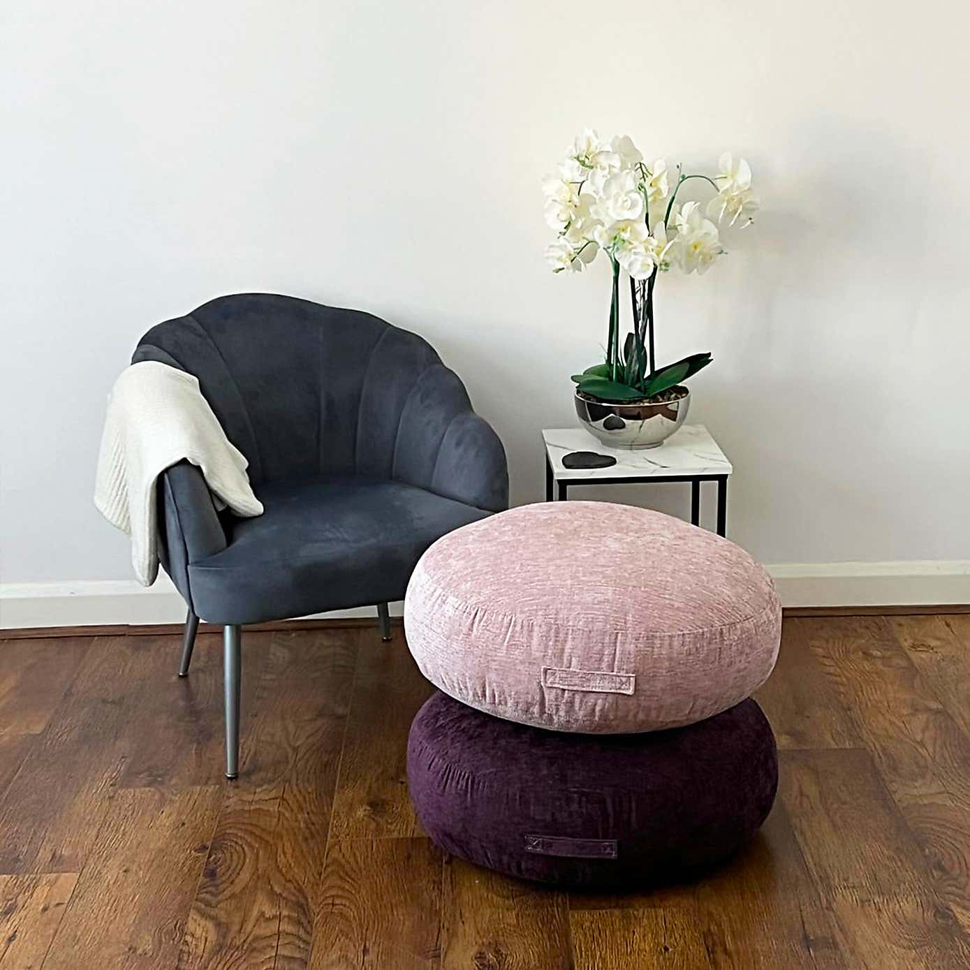 Daro Elite Round Floor Cushion