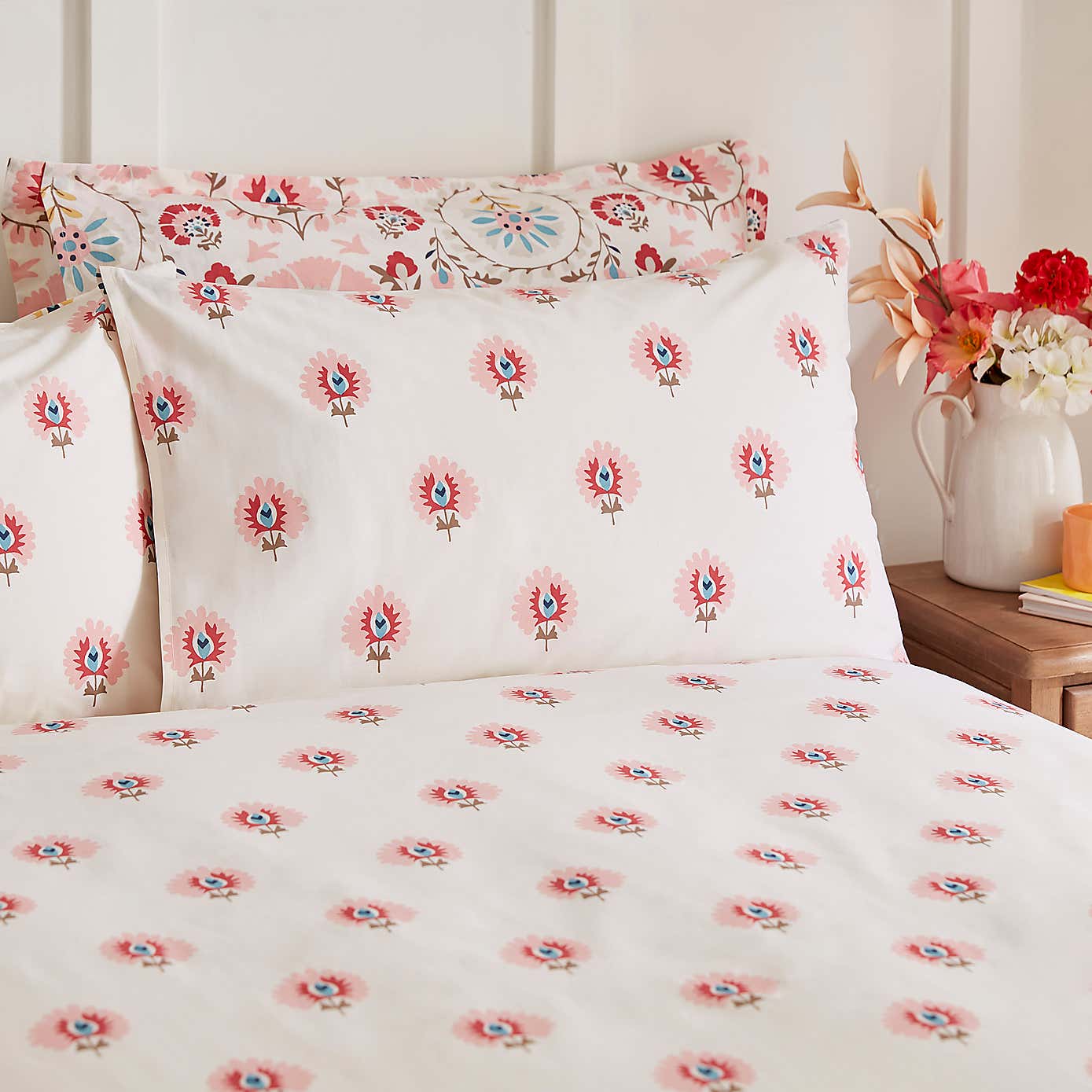 Hani 100% Cotton Duvet Cover and Pillowcase Set