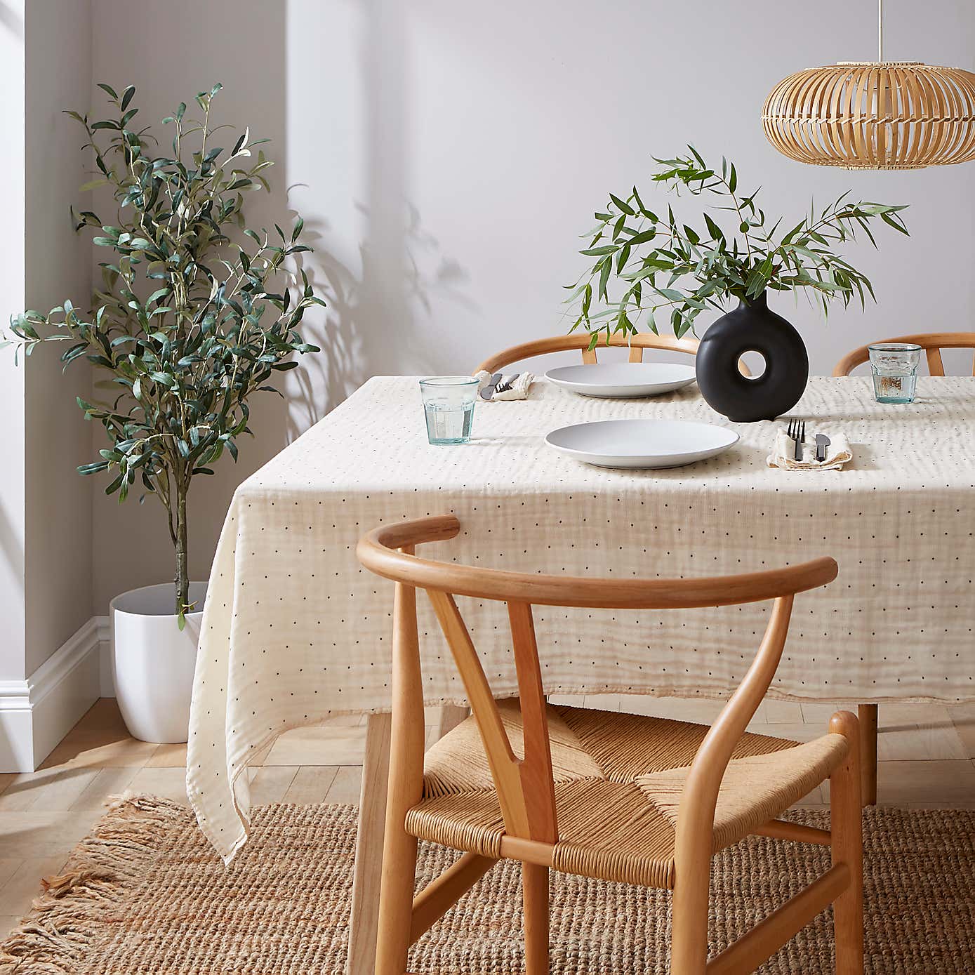 Muslin Dot Tablecloth