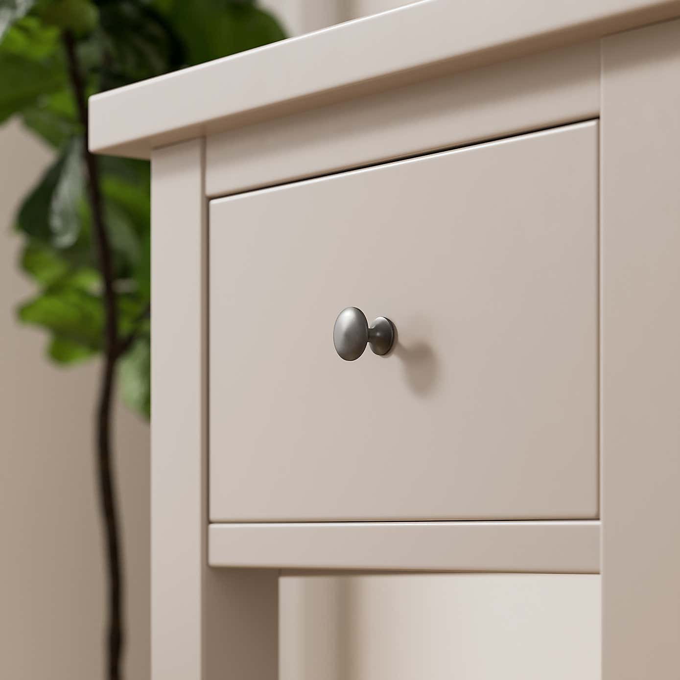 Lynton 1 Drawer Small Bedside Table