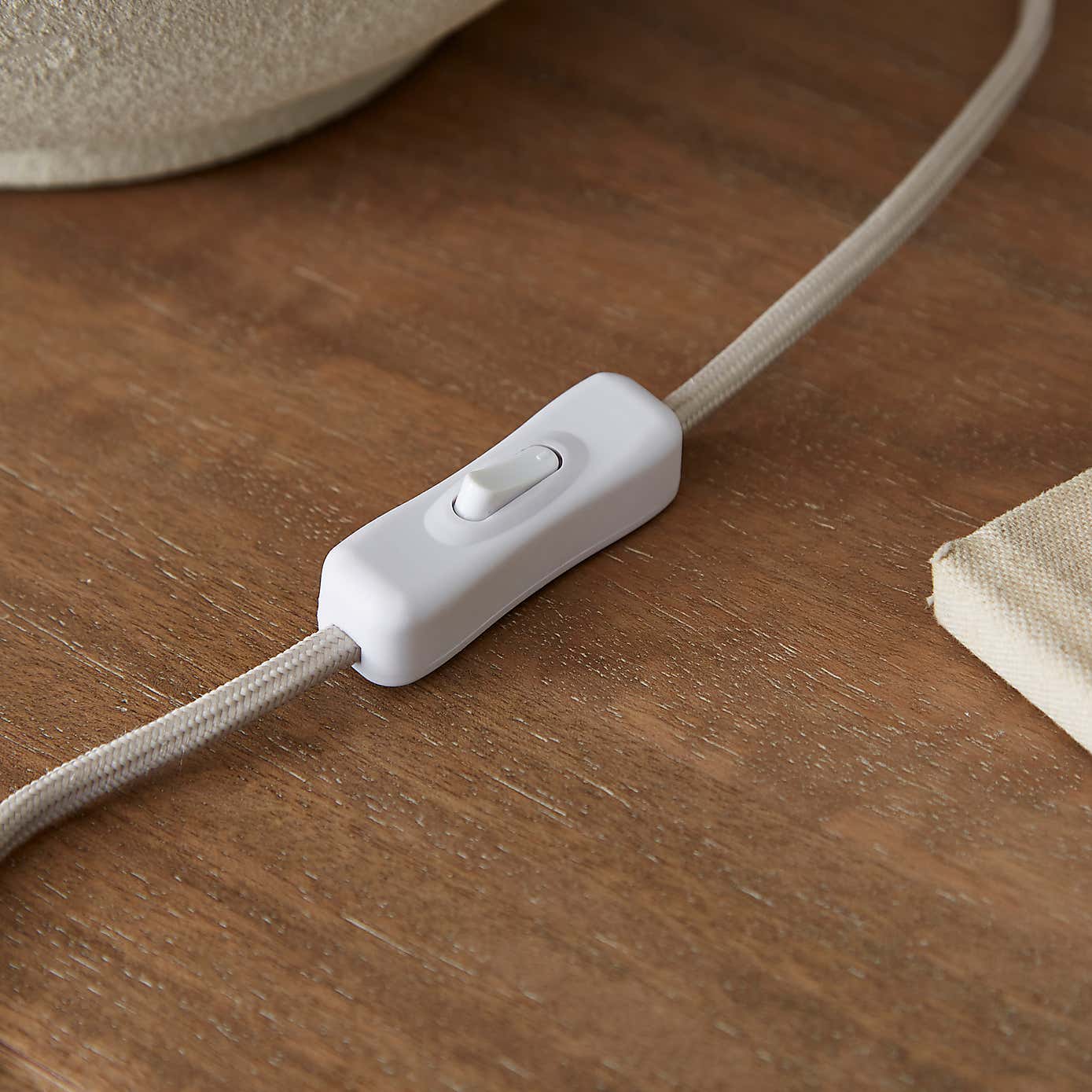 Sandi Ceramic Table Lamp