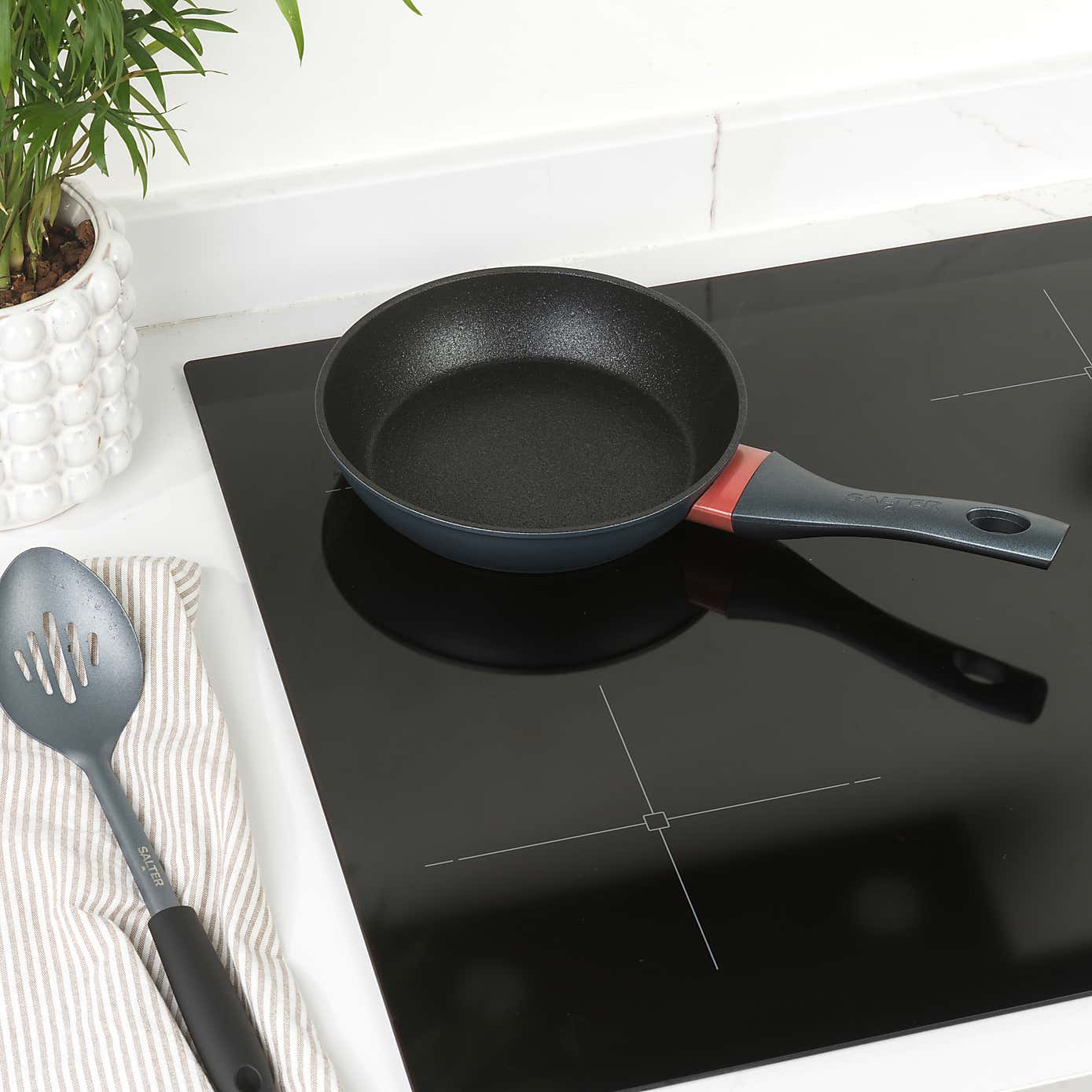 Salter Megastone 20cm Aluminium Frying Pan